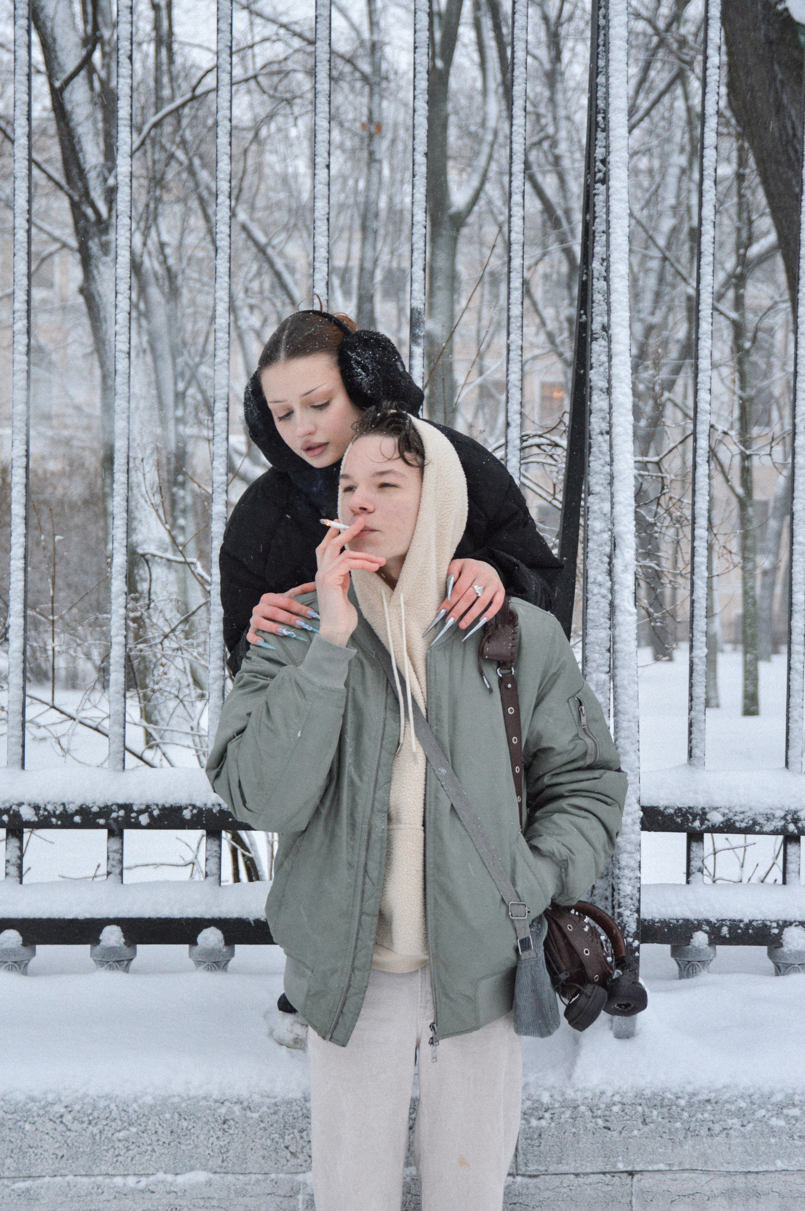 Под снегом. Питерский фотограф