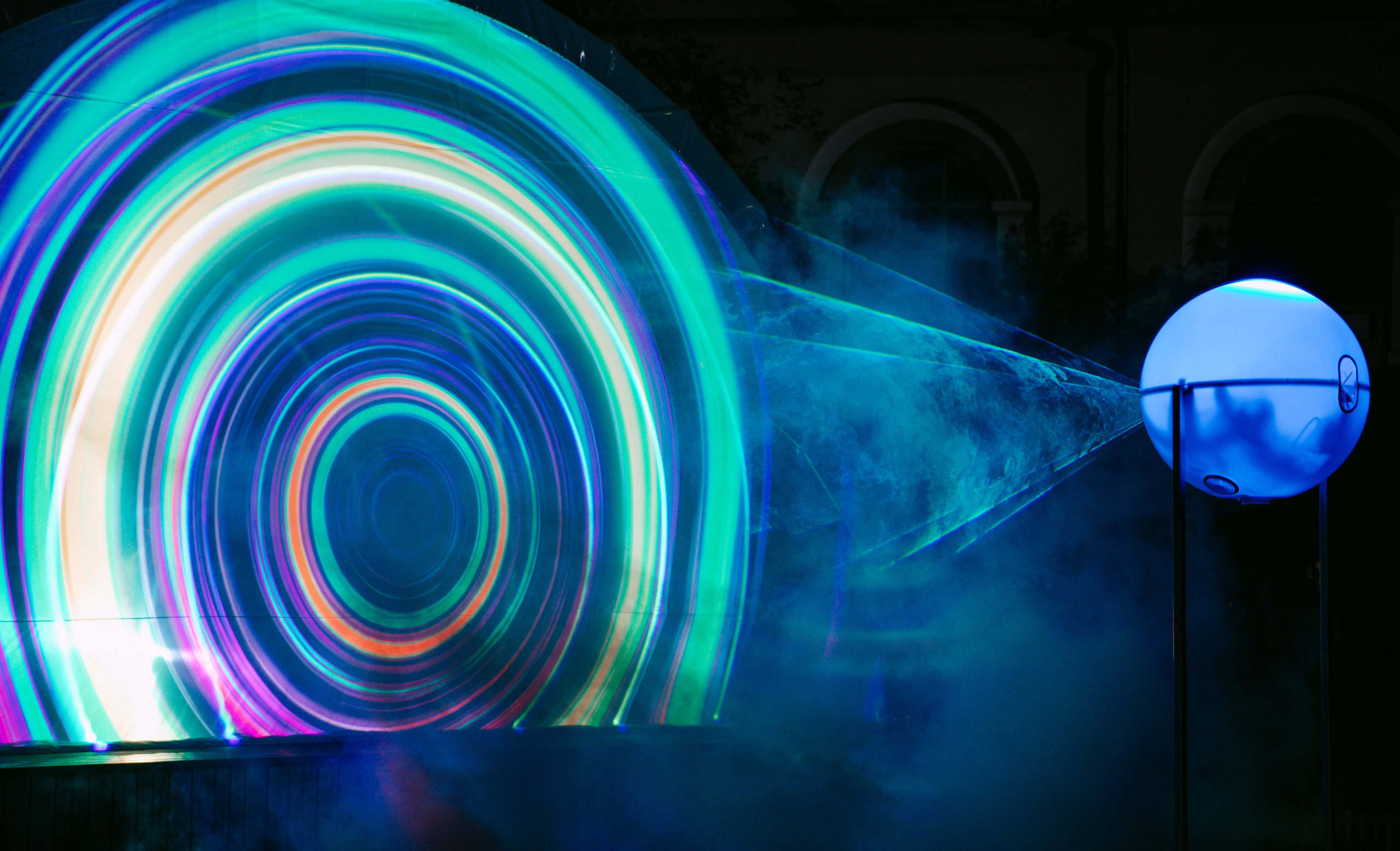 НУР. Фестиваль медиаискусства / 2024. Саша Копылов, фотограф в Казани