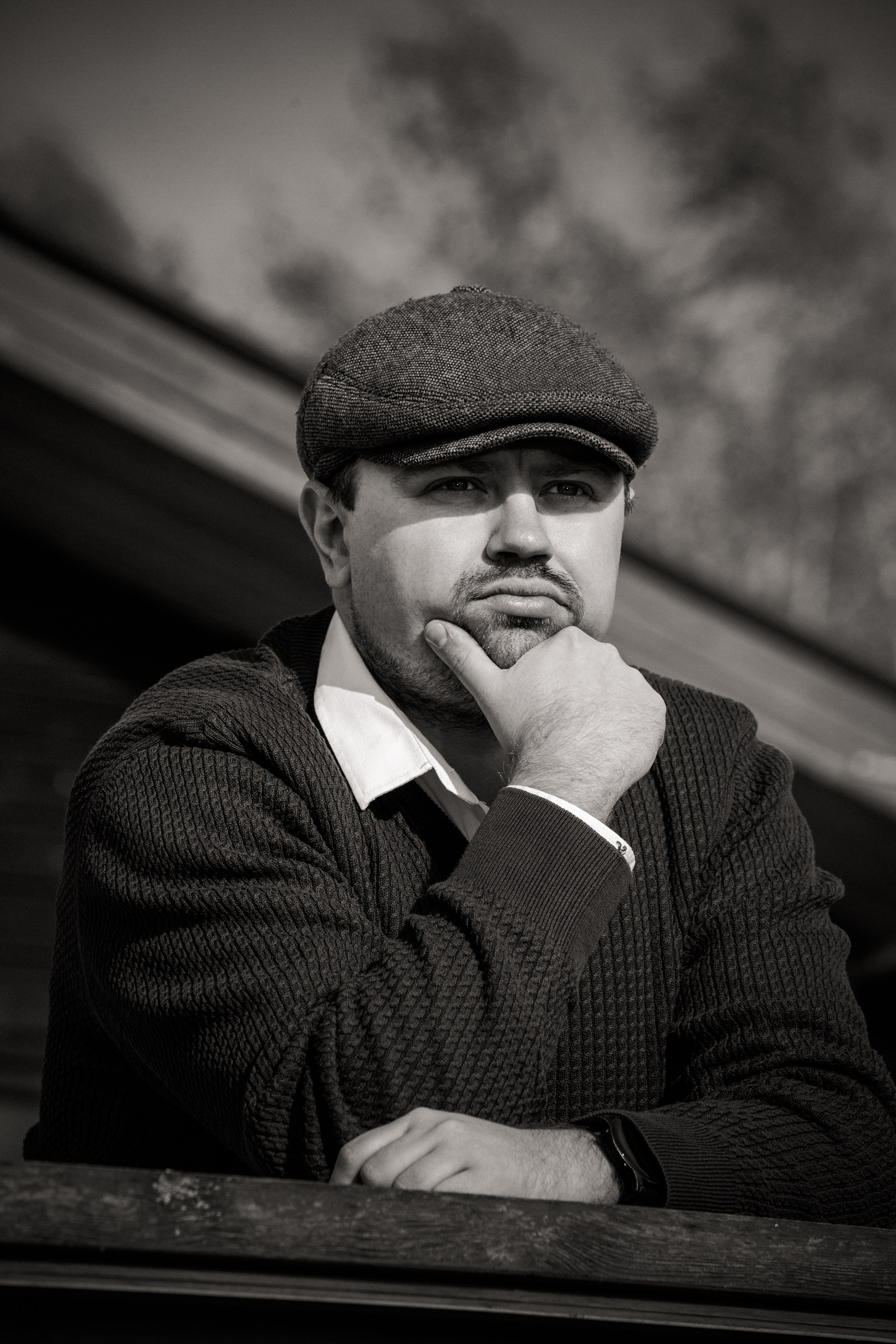 Мужской портрет. Уличная фотосессия. Свадебный и семейный фотограф в Москве и Подмосковье Лариса Козлова