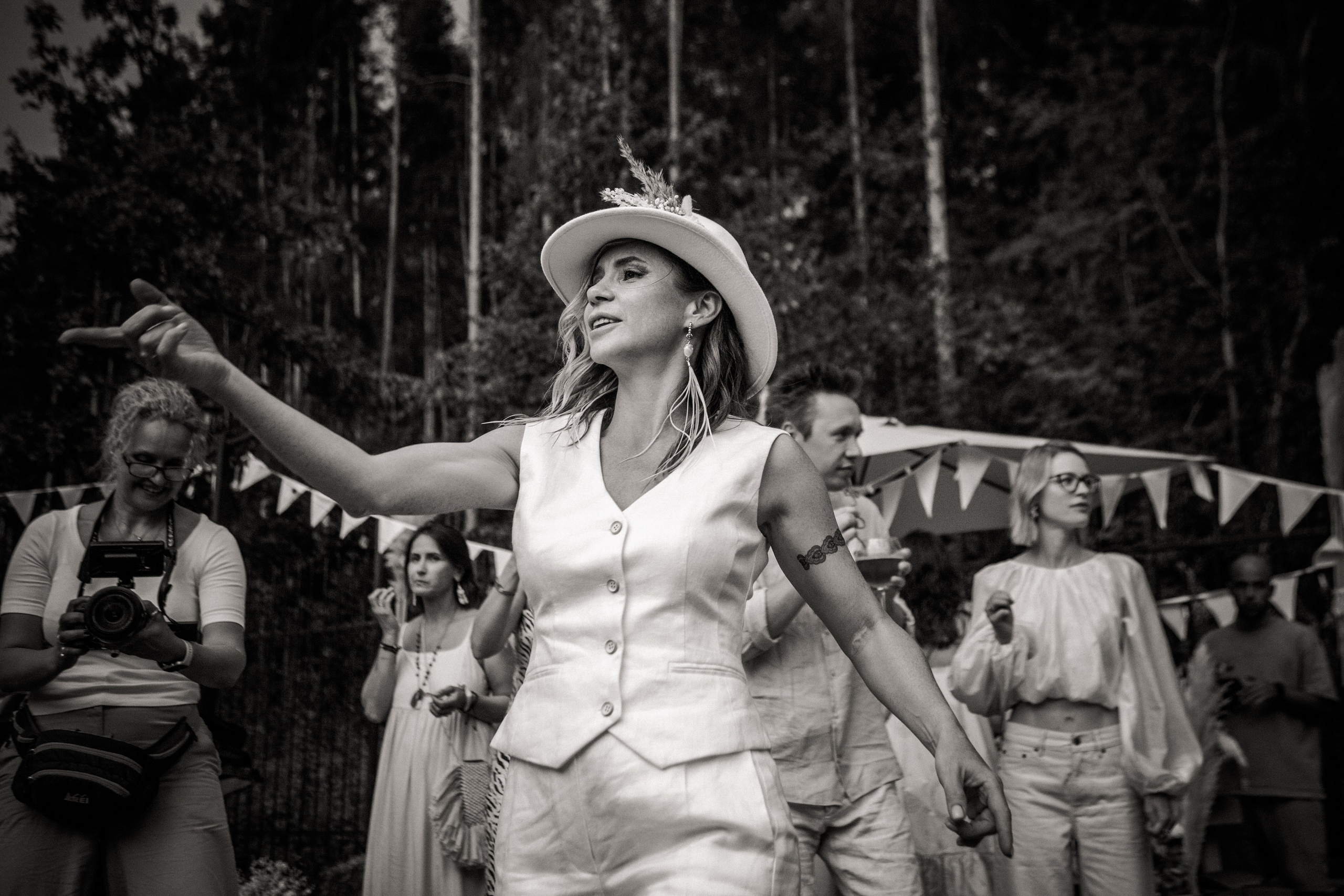 Свадебная фотосъемка в загородном отеле «LaFa». Свадебный и семейный фотограф в Москве и Подмосковье Лариса Козлова