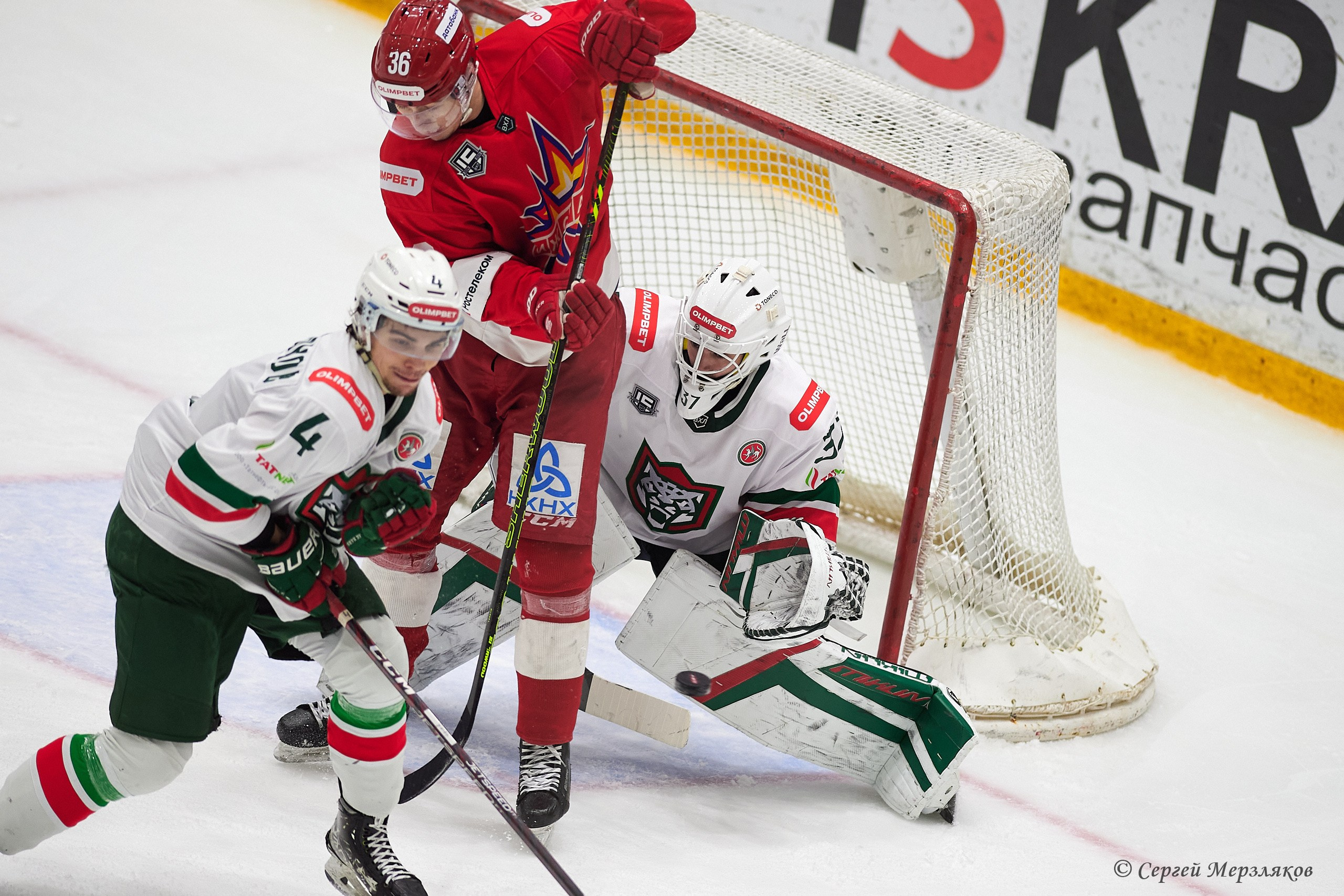 Хоккей. OLIMPBET Чемпионат России — ВХЛ Ижсталь — Барс. Спортивный репортажный фотограф в Ижевске Сергей Мерзляков