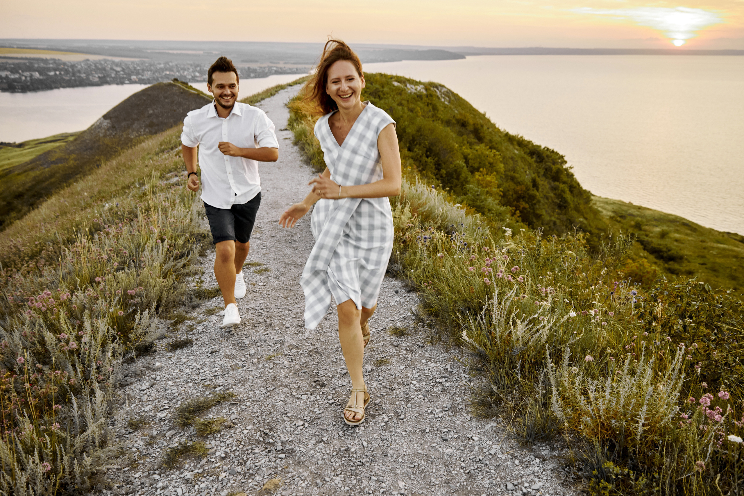 Закат Горы и Любовь. Свадебный фотограф в Ульяновске Александр Никитин
