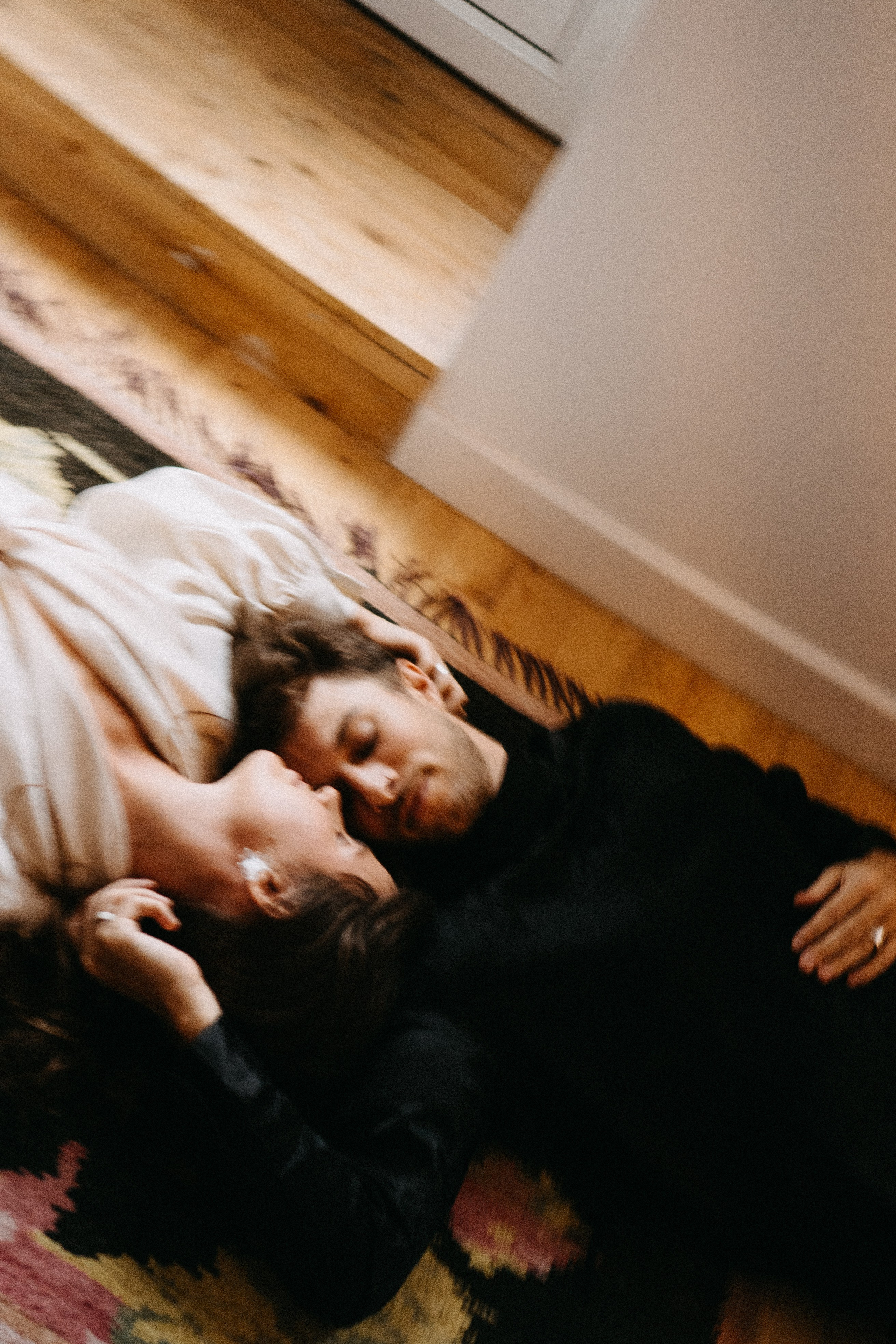 СБОРЫ ЖЕНИХА И НЕВЕСТЫ В УЮТНОЙ КВАРТИРЕ В ЦЕНТРЕ САНТК-ПЕТЕРБУРГА. Профессиональный фотограф, Санкт-Петербург — Виктория Богомолова