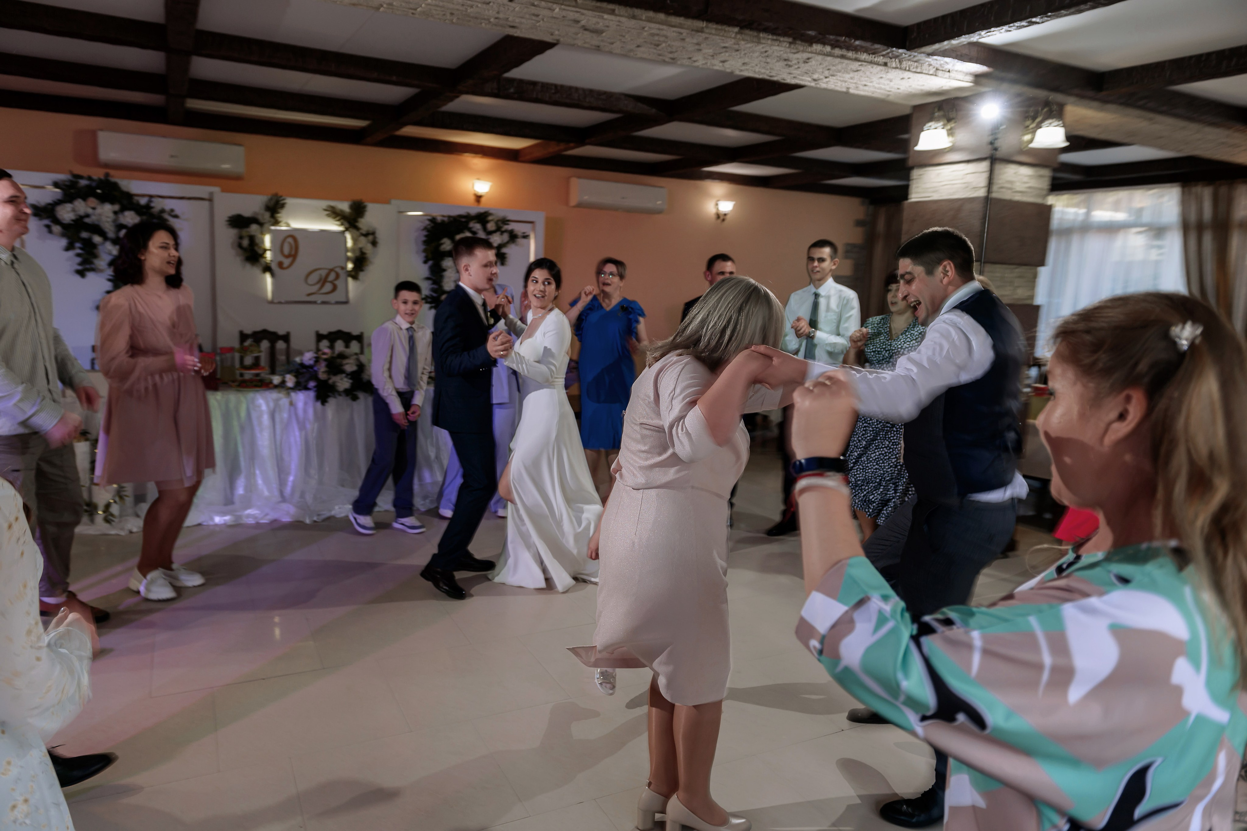 Эдуард и Виктория. Свадебный фотограф Белгород Валуйки Старый Оскол Воронеж