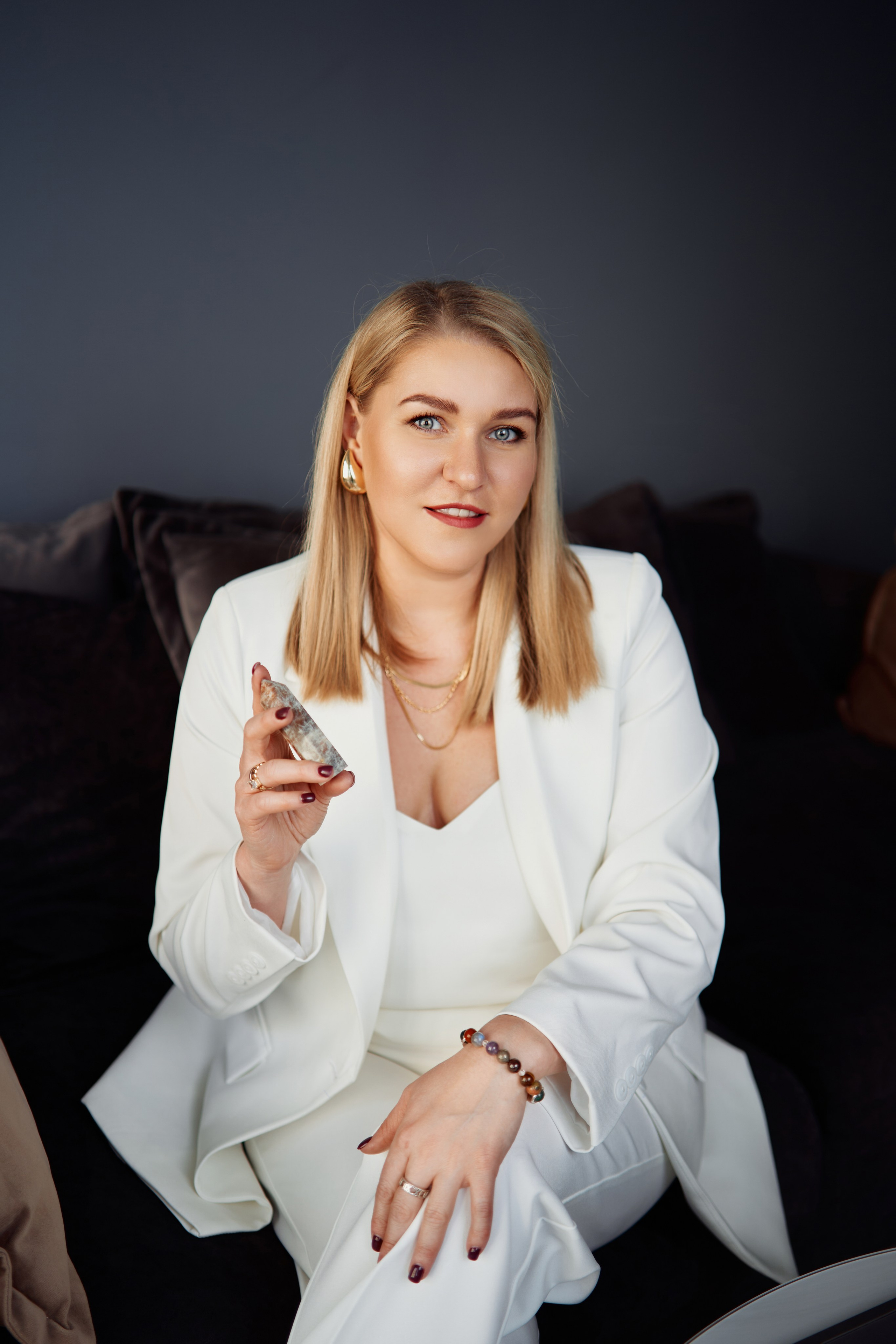 Астроминеролог. Фотограф Москва Арина Клокова