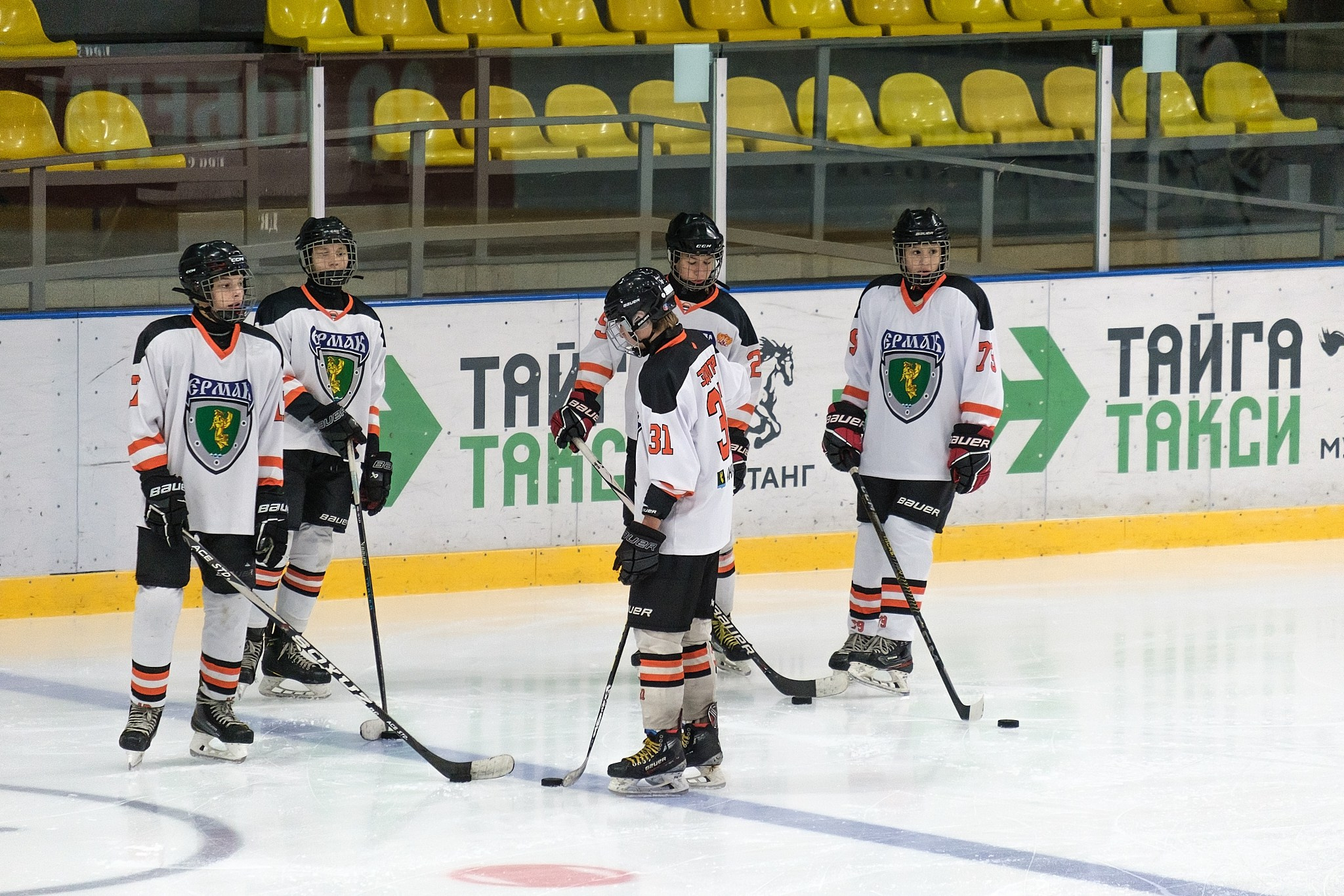 Хоккейный матч Вымпел-2011 (Междуреченск) vs Ермак (Ангарск) — фотограф в Междуреченске Никита Максимов