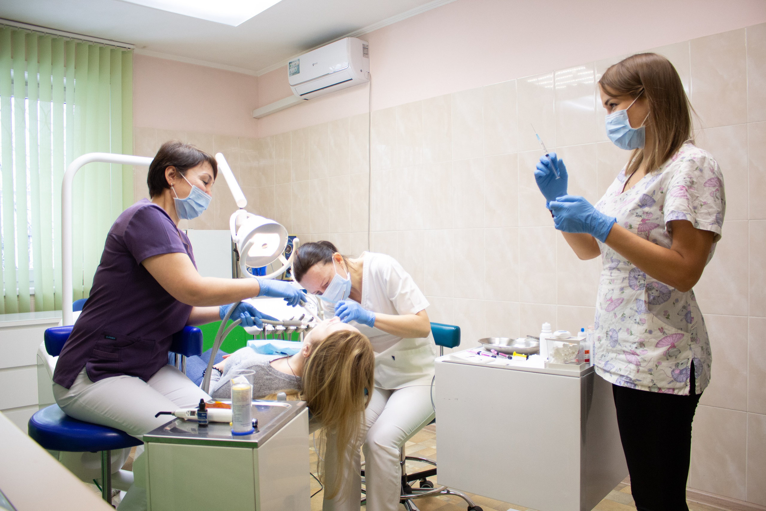 Стоматологическая клиника. Видеограф Добромыслов