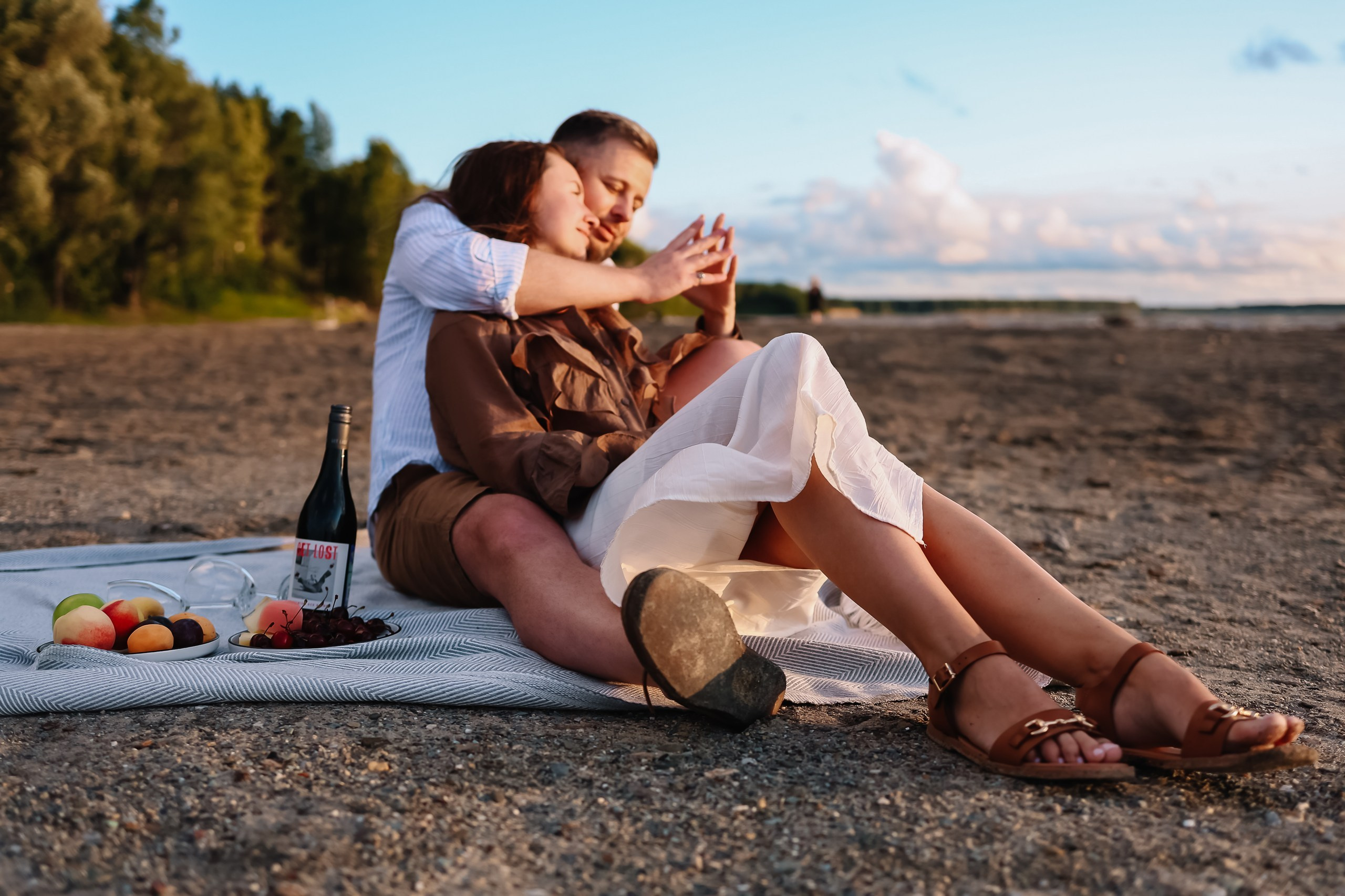 алёна малахова фотограф новосибирск семейный детский домашняя фотосессия в новосибирске день рождения репортажная съёмка фотосессия с лошадьми на конюшне деревня алтай  на природе фотосессия в детском саду мама и сын предложение руки и сердца идея  помолвка фотосессия берег закат