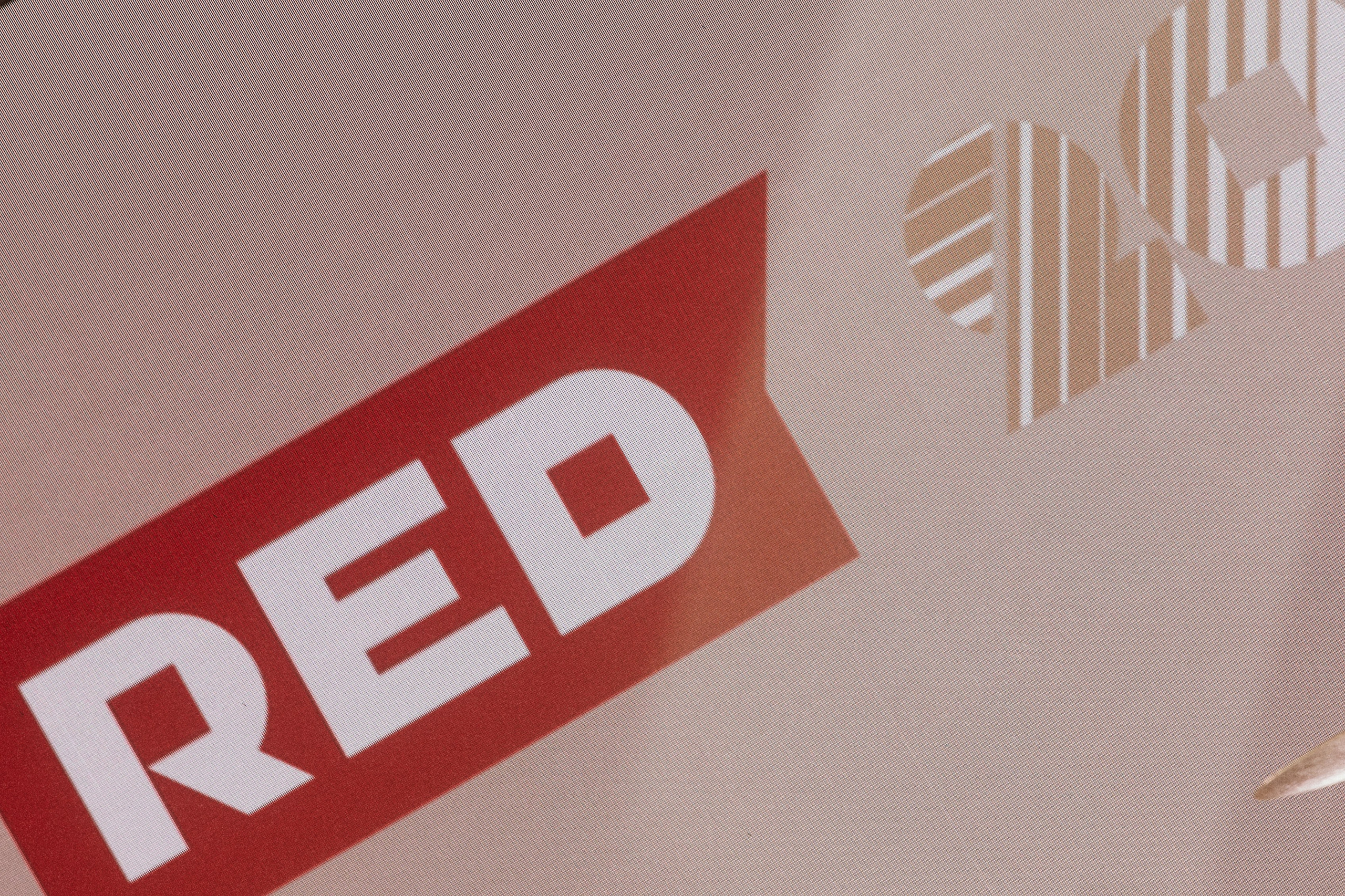 RED LINES. Дмитрий Мазуркевич: Профессиональный Репортажный Фотограф