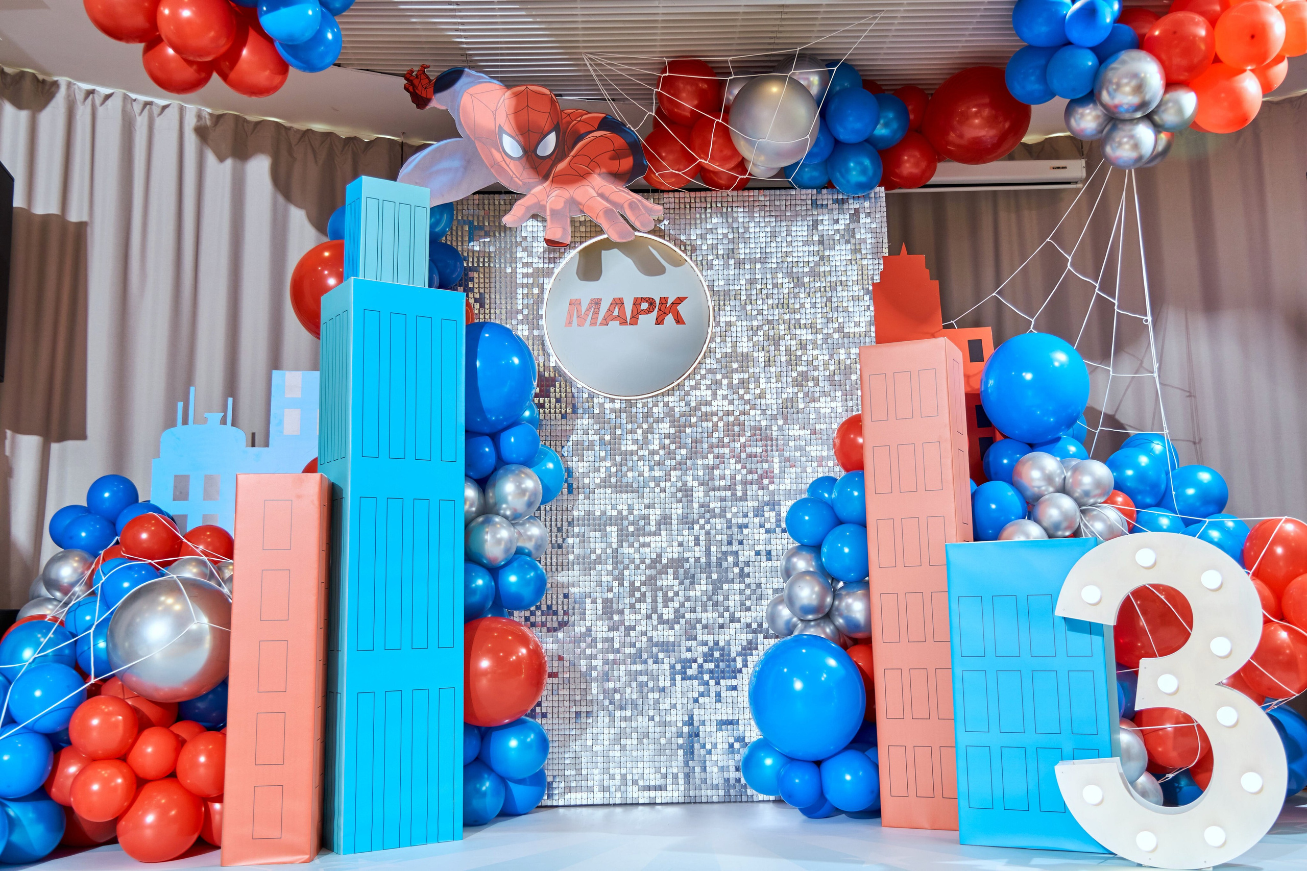 Дни рождения. Фотограф Александр Музыка