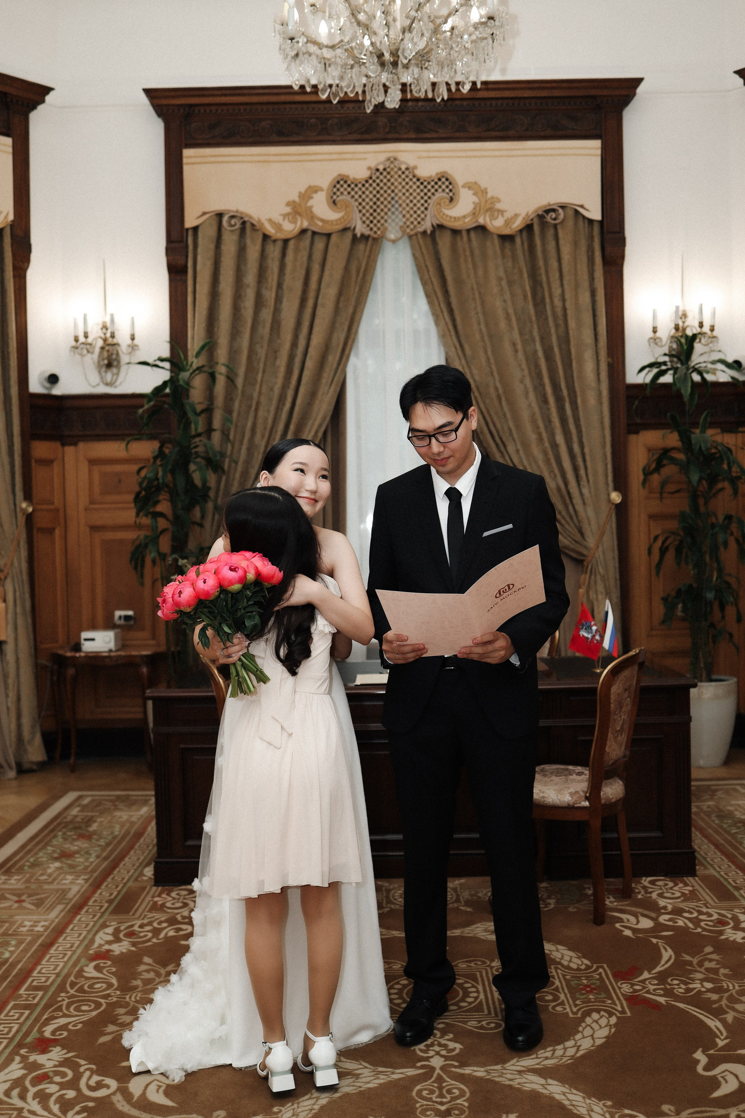 Д. + Т. Грибоедовский ЗАГС, прогулка по центру. Семейный и lovestory фотограф в Москве Светлана Коняхина