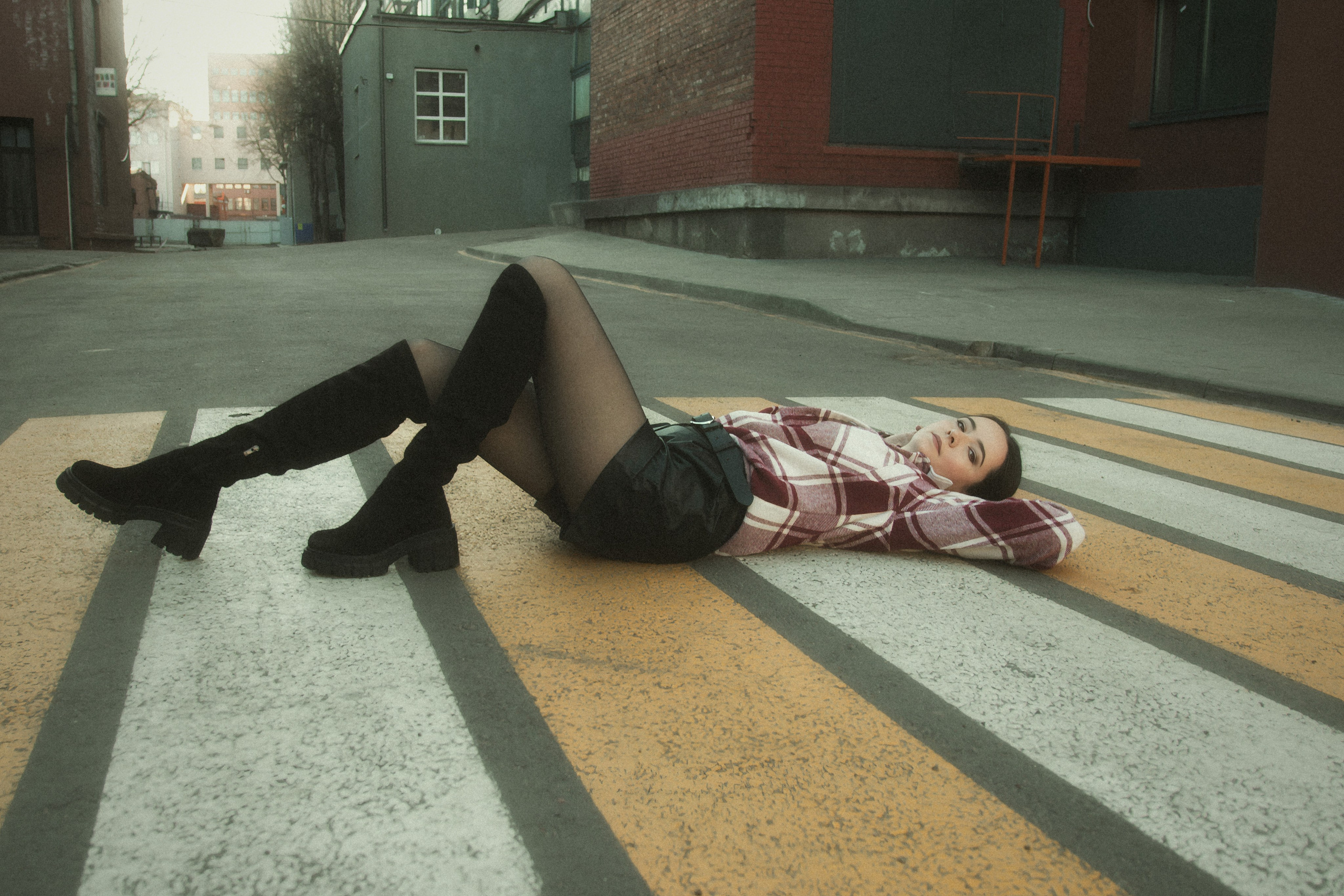 Солнечный Апрель