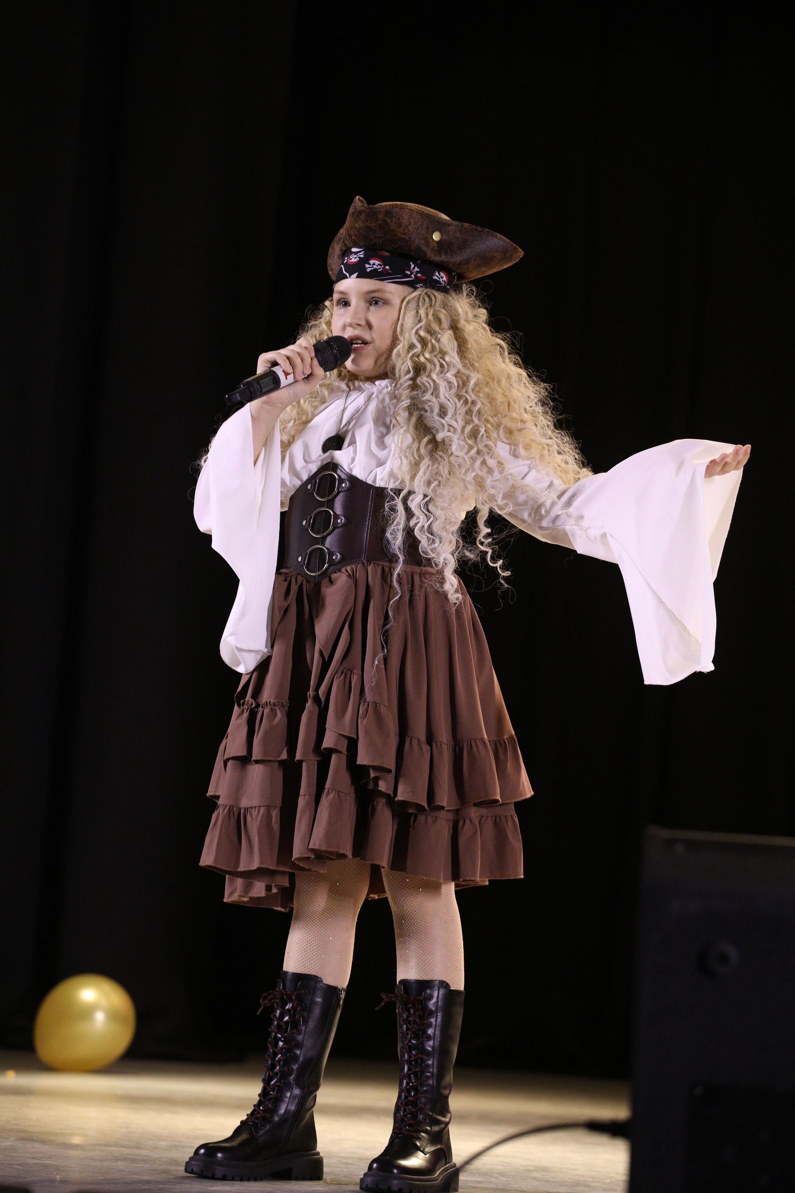 23 ноября, г. Новосибирск. Золотое яблочко