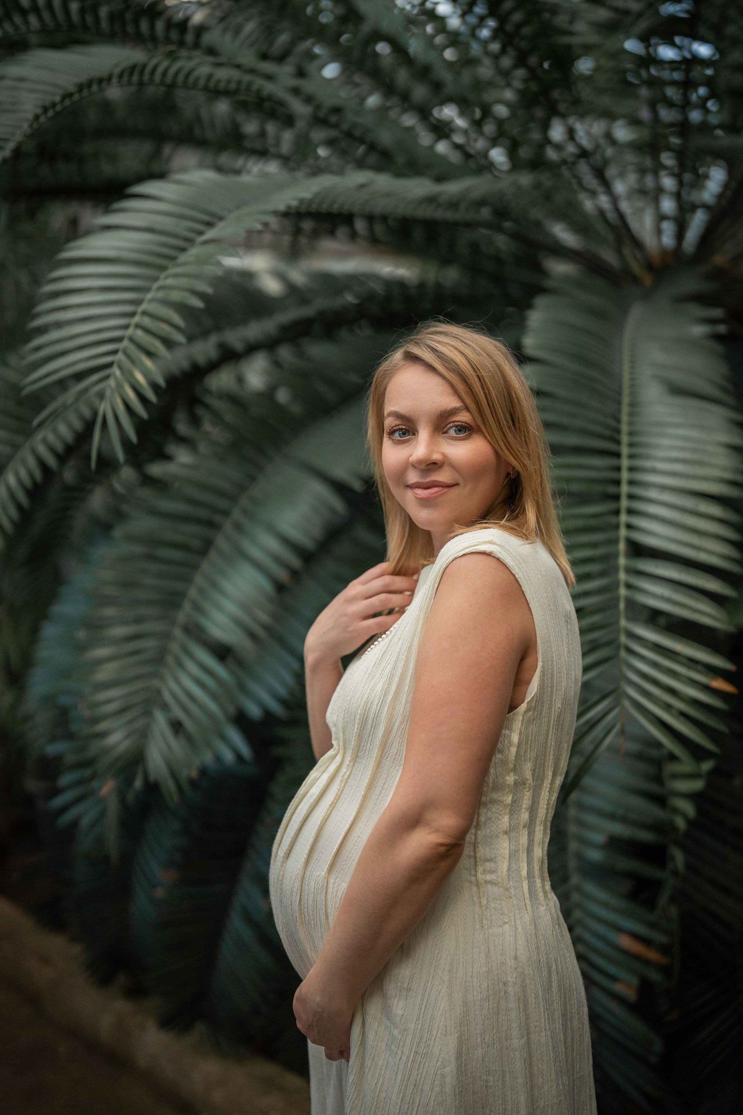 Василек с мамой. Фондовая оранжерея. Семейный и детский фотограф в Сергиев Посаде, Хотьково Якимчук Любовь