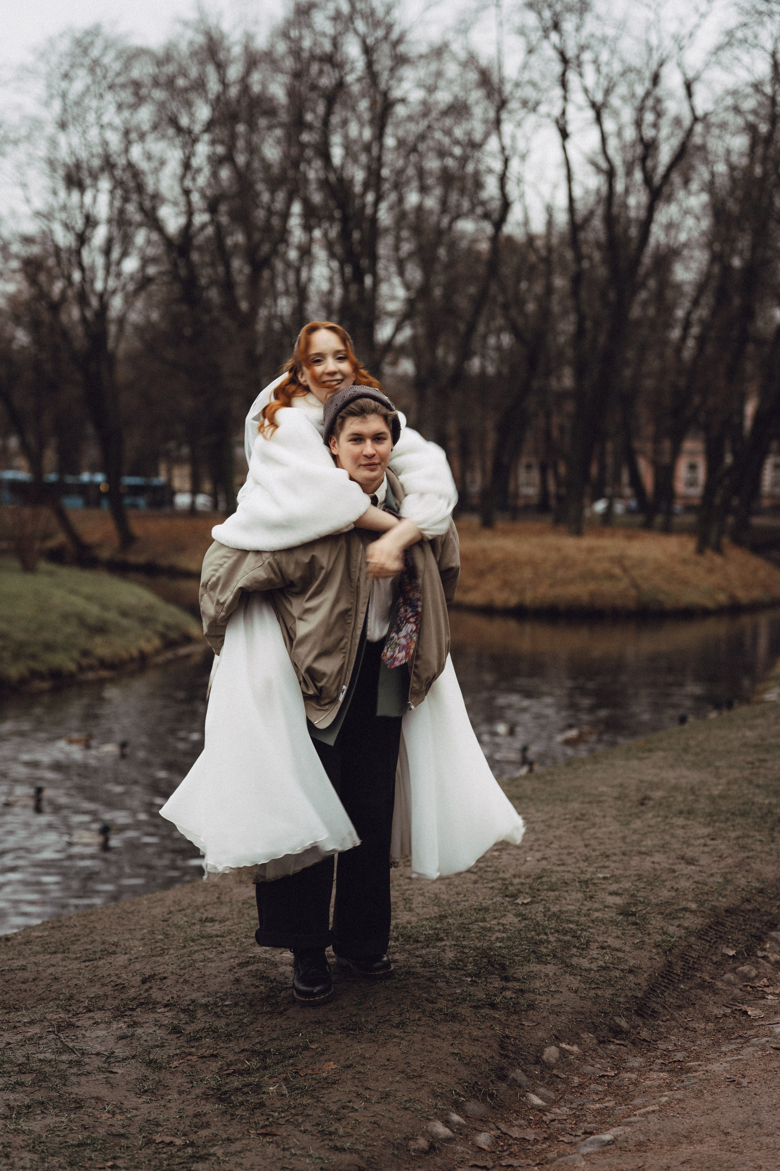 СВАДЕБНАЯ СЬЕМКА ВО ВТОРОМ ДВОРЦЕ С ГОСТЯМИ И ПРОГУЛКА В ТАВРИЧЕСКОМ САДУ. Профессиональный фотограф, Санкт-Петербург — Виктория Богомолова