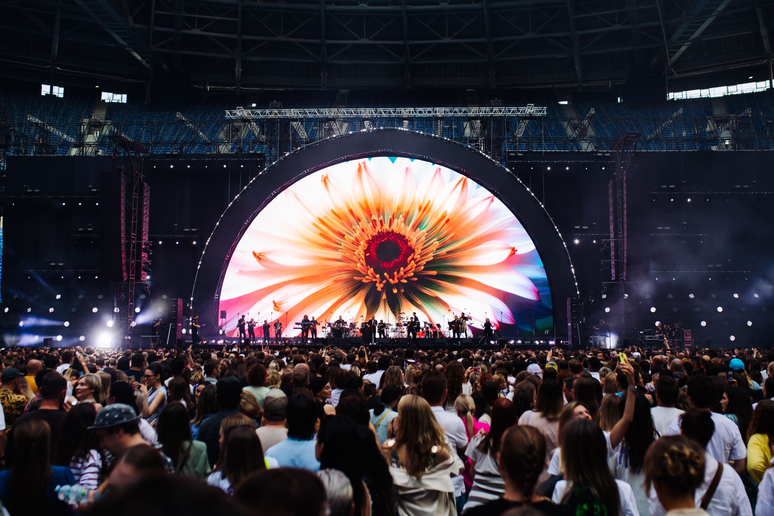 ЛЕОНИД АГУТИН / САНКТ-ПЕТЕРБУРГ / 2024. OOPS