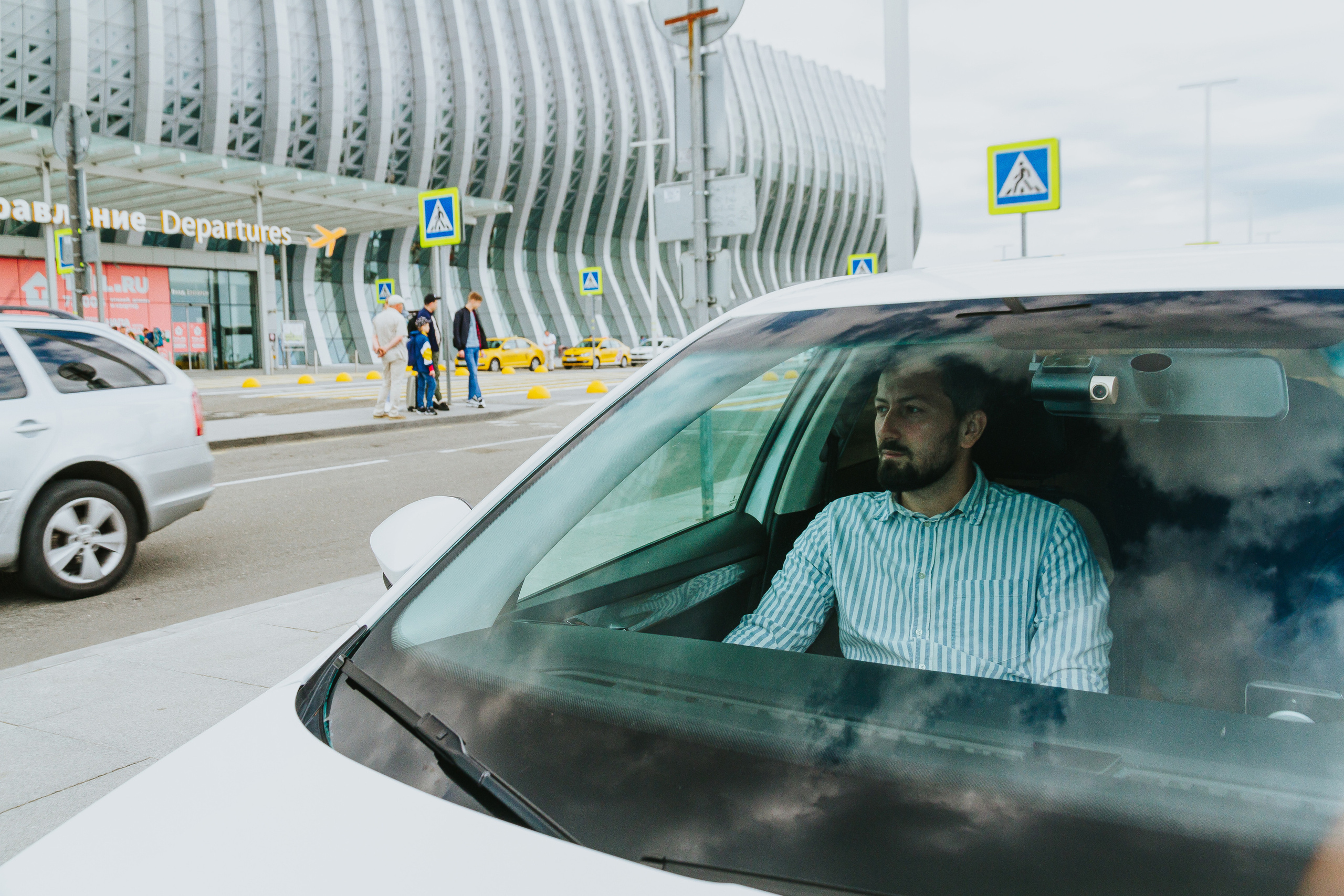 Компания Честный трансфер — автоперевозчик по Крыму. Фотограф Антон Катунин | Симферополь