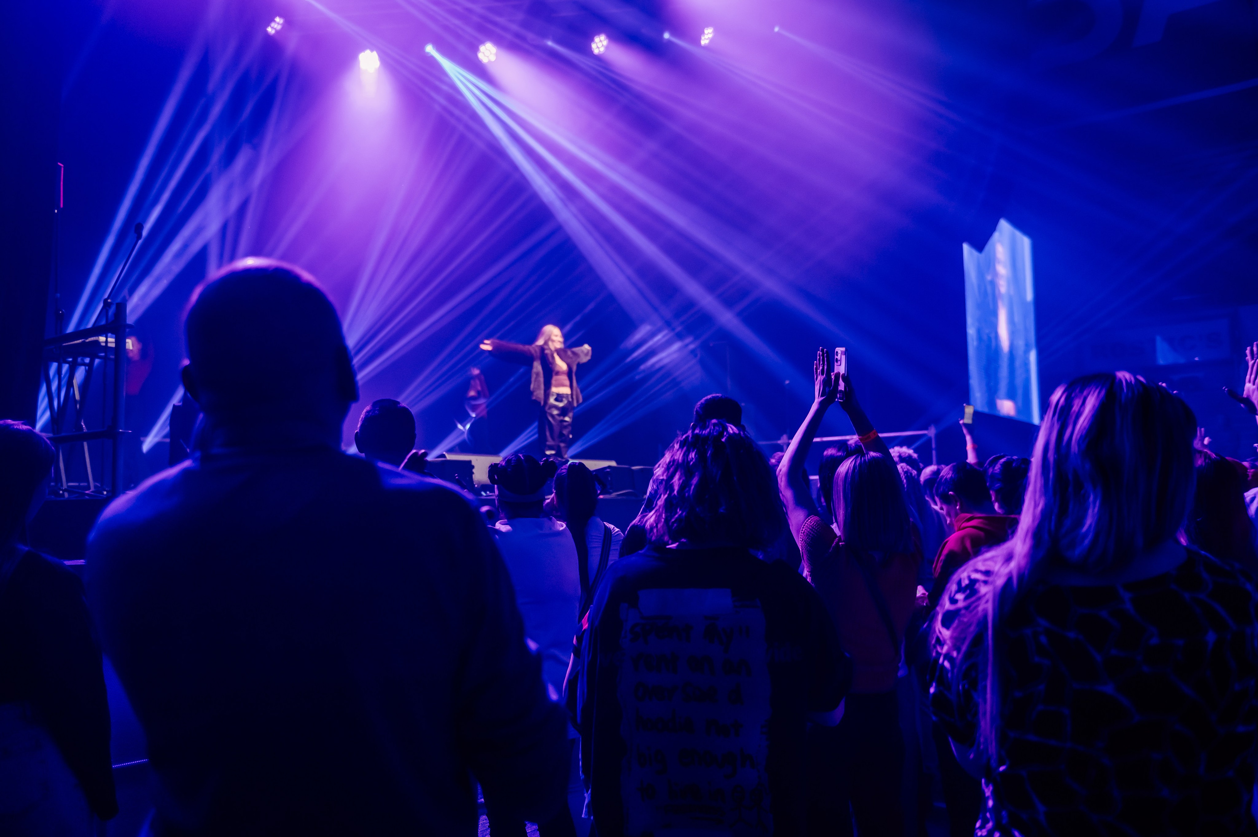 Дискач 90-х в Кемерово, СРК Арена. Детский фотограф, семейный фотограф и репортажи в Кемерово