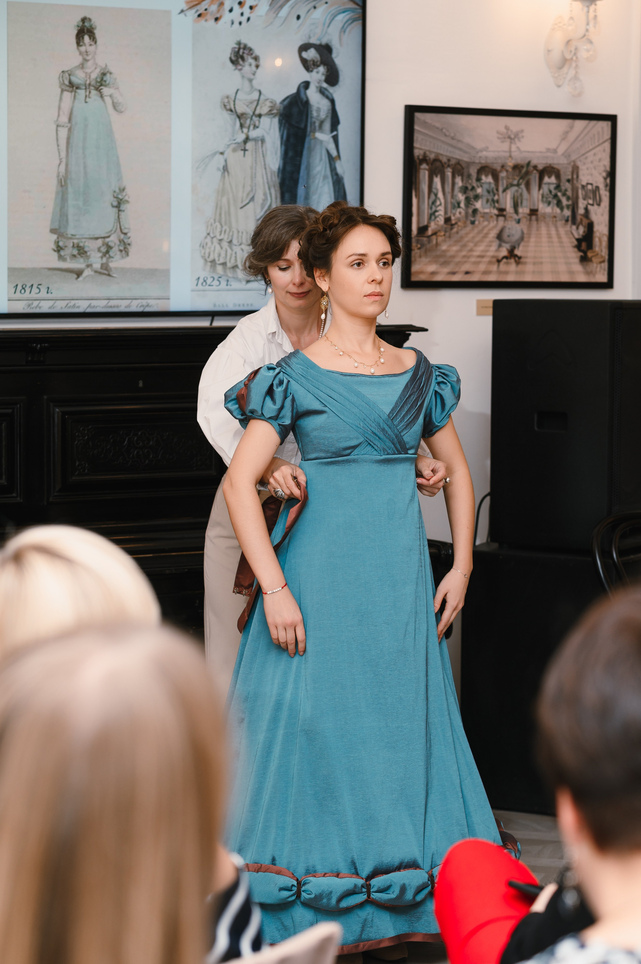 «Евгений Онегин»: лекция в особняке. Wedding and family photographer USA