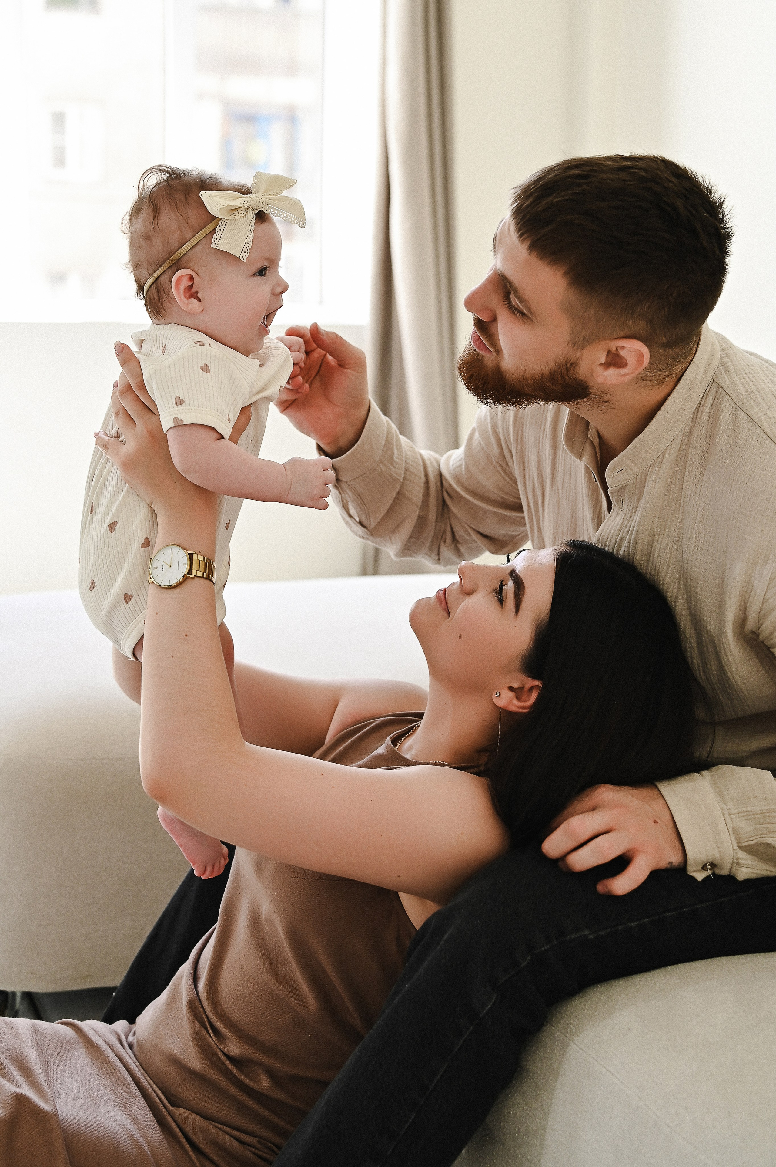 Семейная с маленькой Оливией. Фотограф Ярута Оксана / Ростов-на-Дону