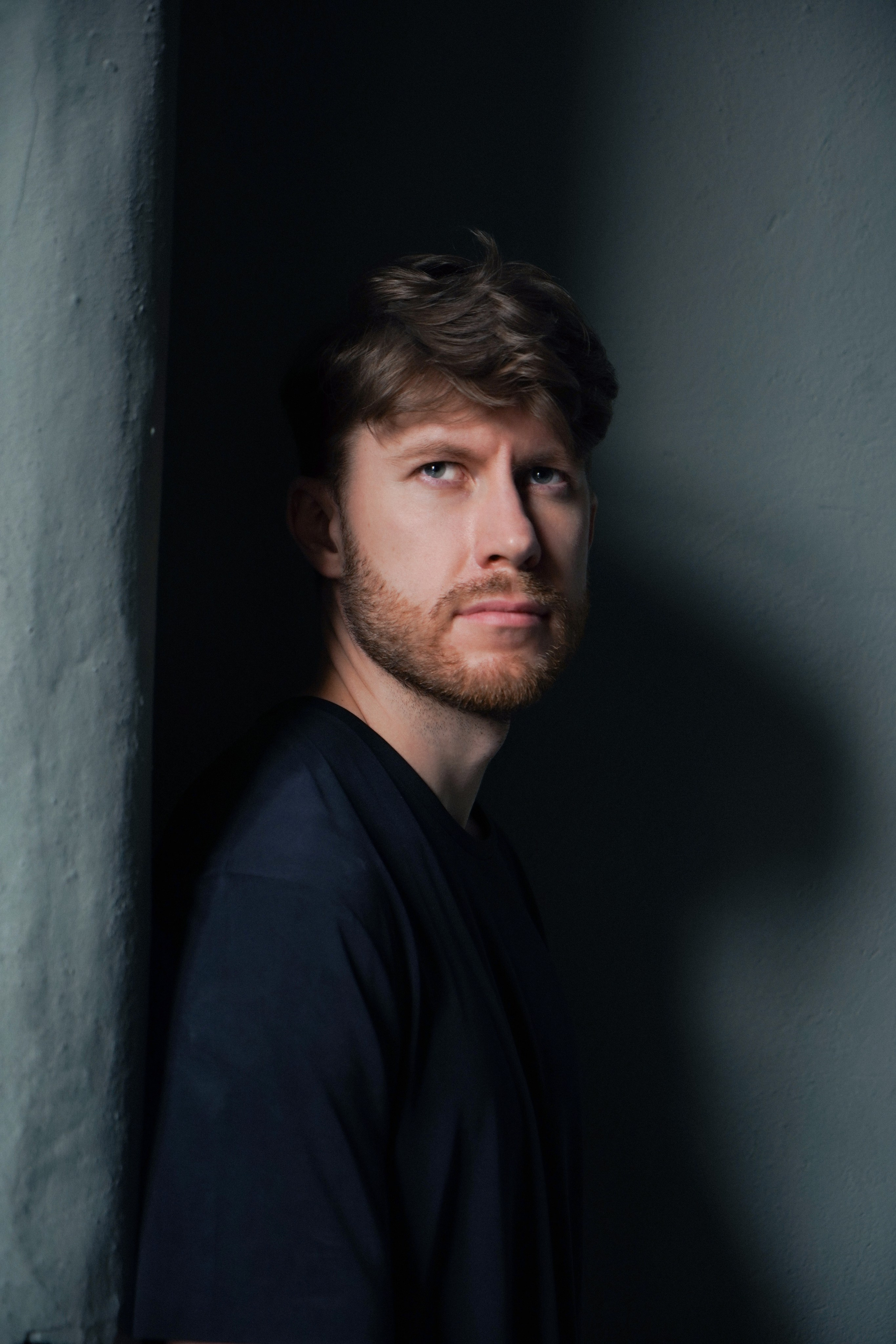 Мужская портретная фотосессия для Романа в Санкт-Петербурге. Светлана Гопанюк. Портретный фотограф. Санкт-Петербург. СПб