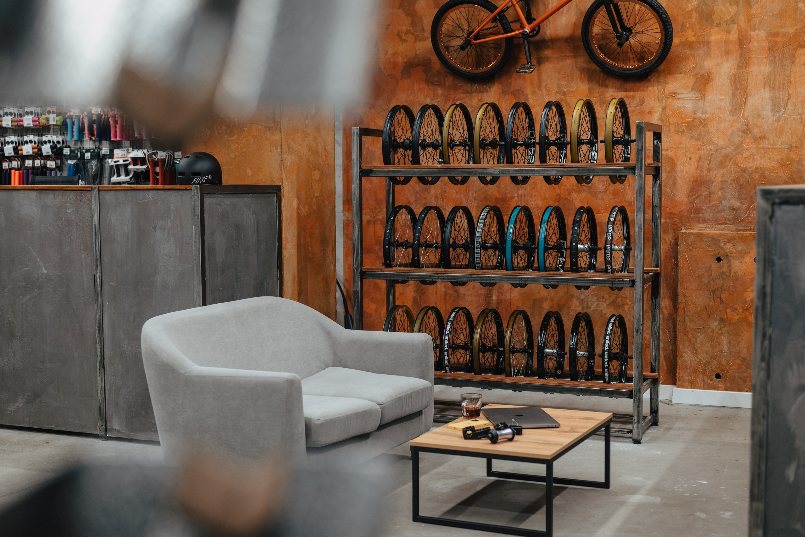 Магазин BMX Might Be. Юлия Суббоцкая