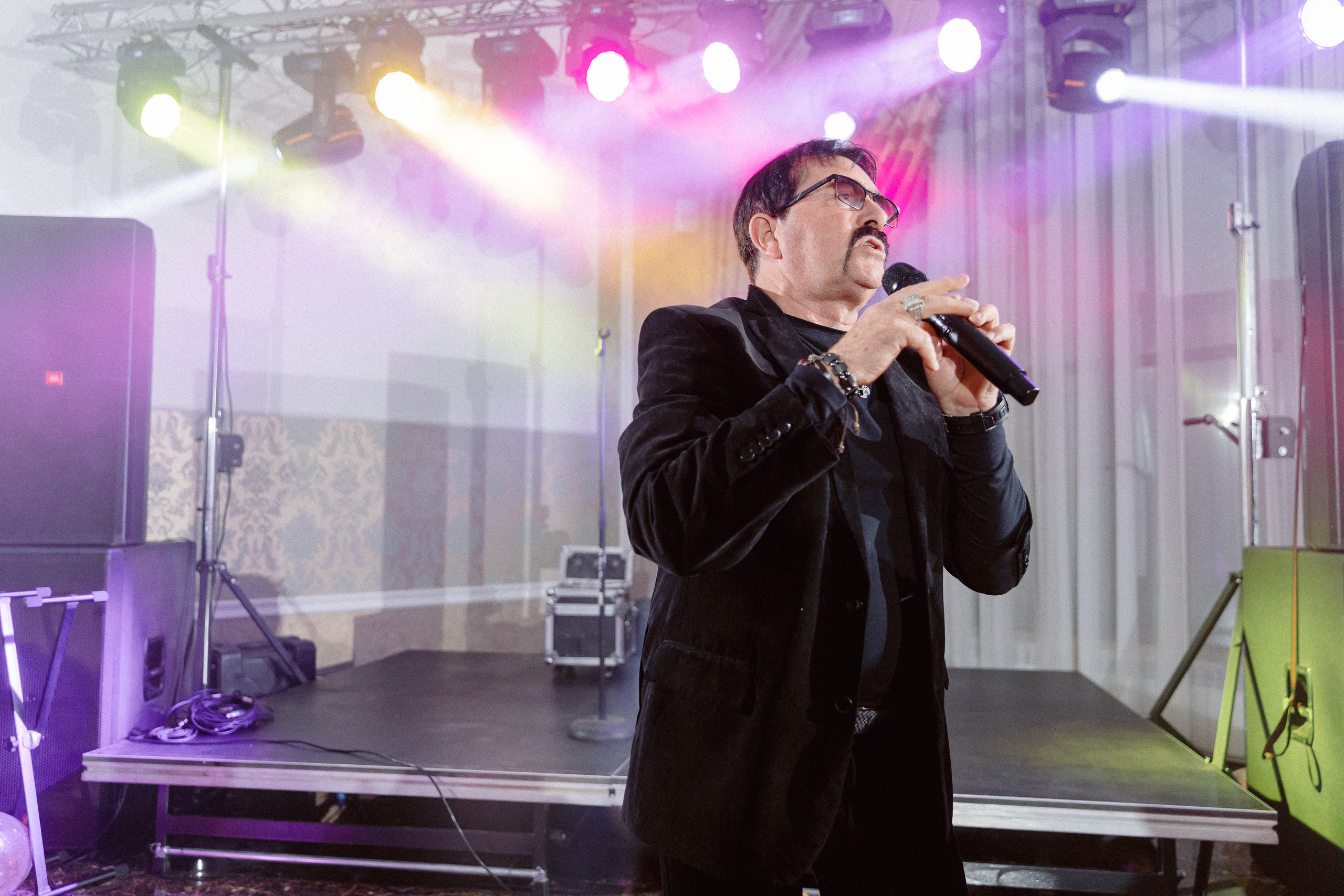 HB Aristocrat hotel. Э Т О М Ы