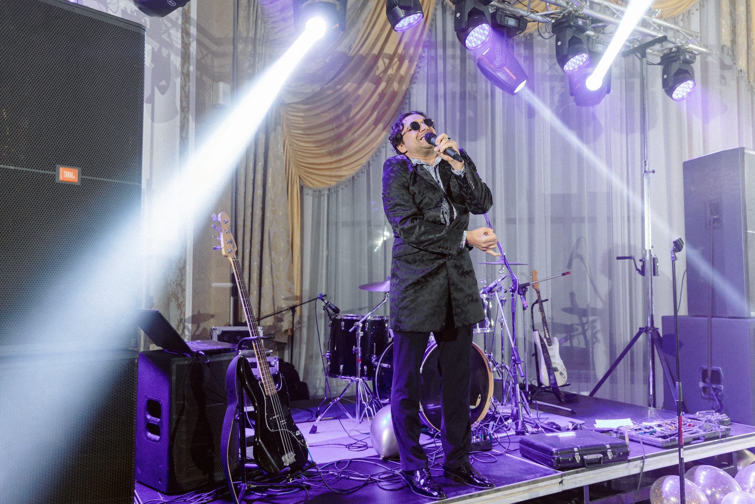 HB Aristocrat hotel. Э Т О М Ы