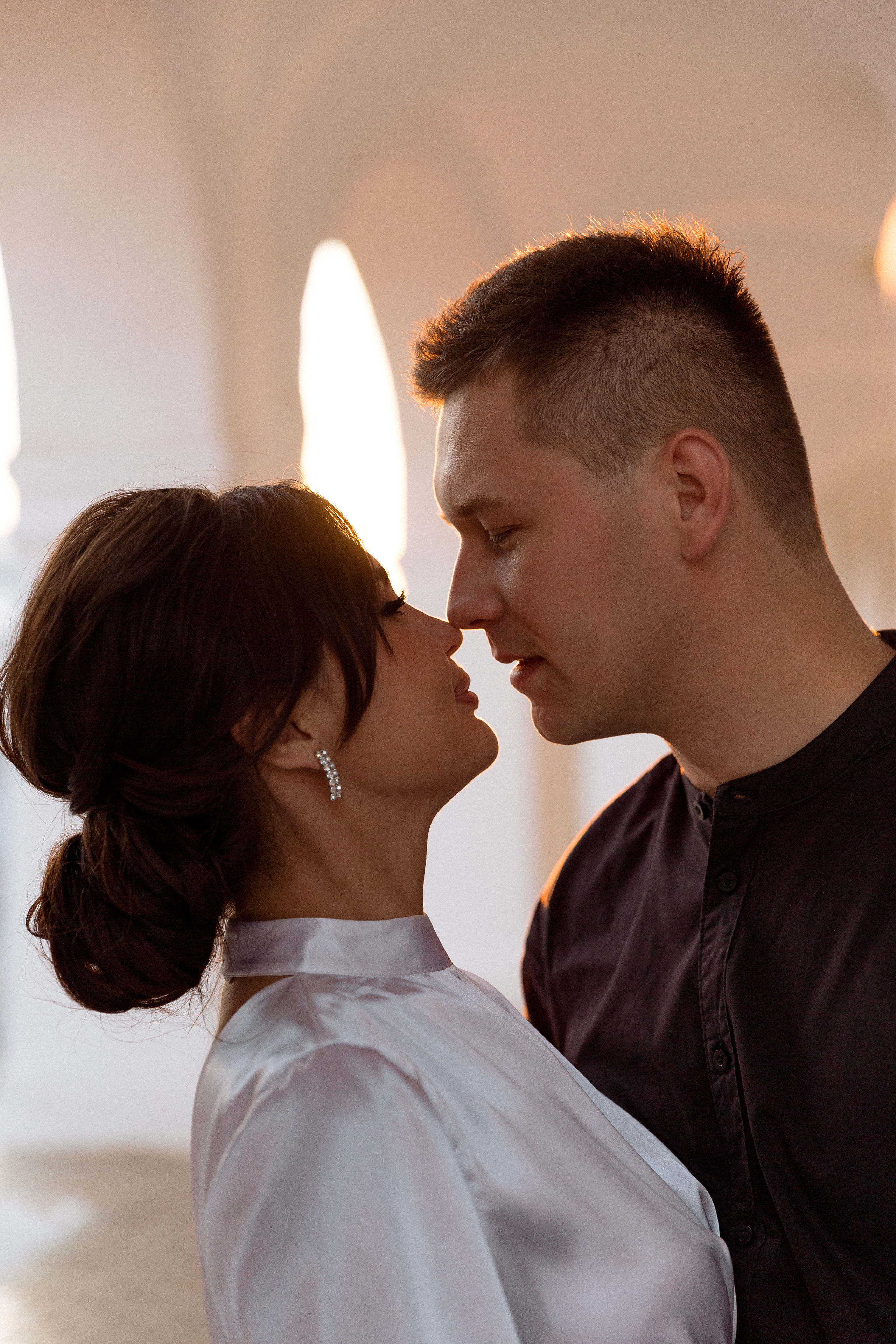 Любить каждое твоё касание. Э Т О М Ы