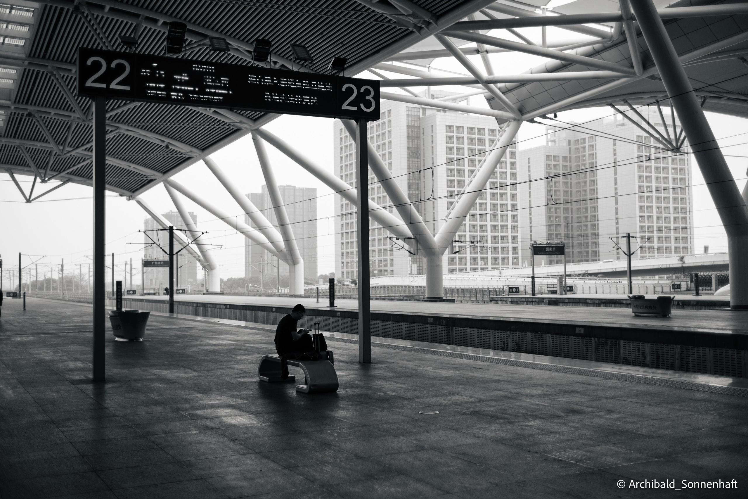Diaolou in Kaiping. Photographer in Guangzhou, China. Archibald Sonnenhaft