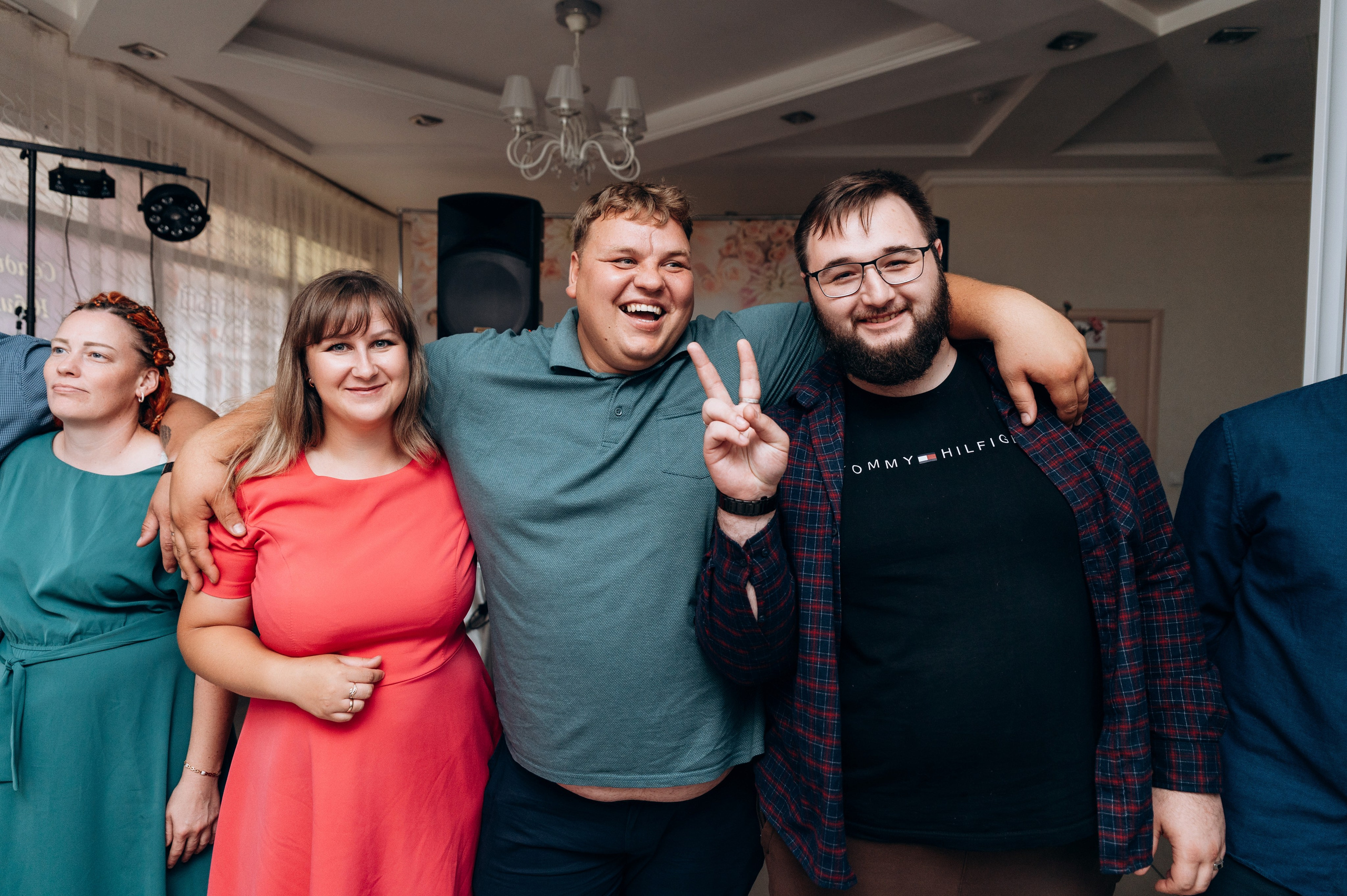 Прогулка, регистрация, банкет. Фотограф в Новосибирске