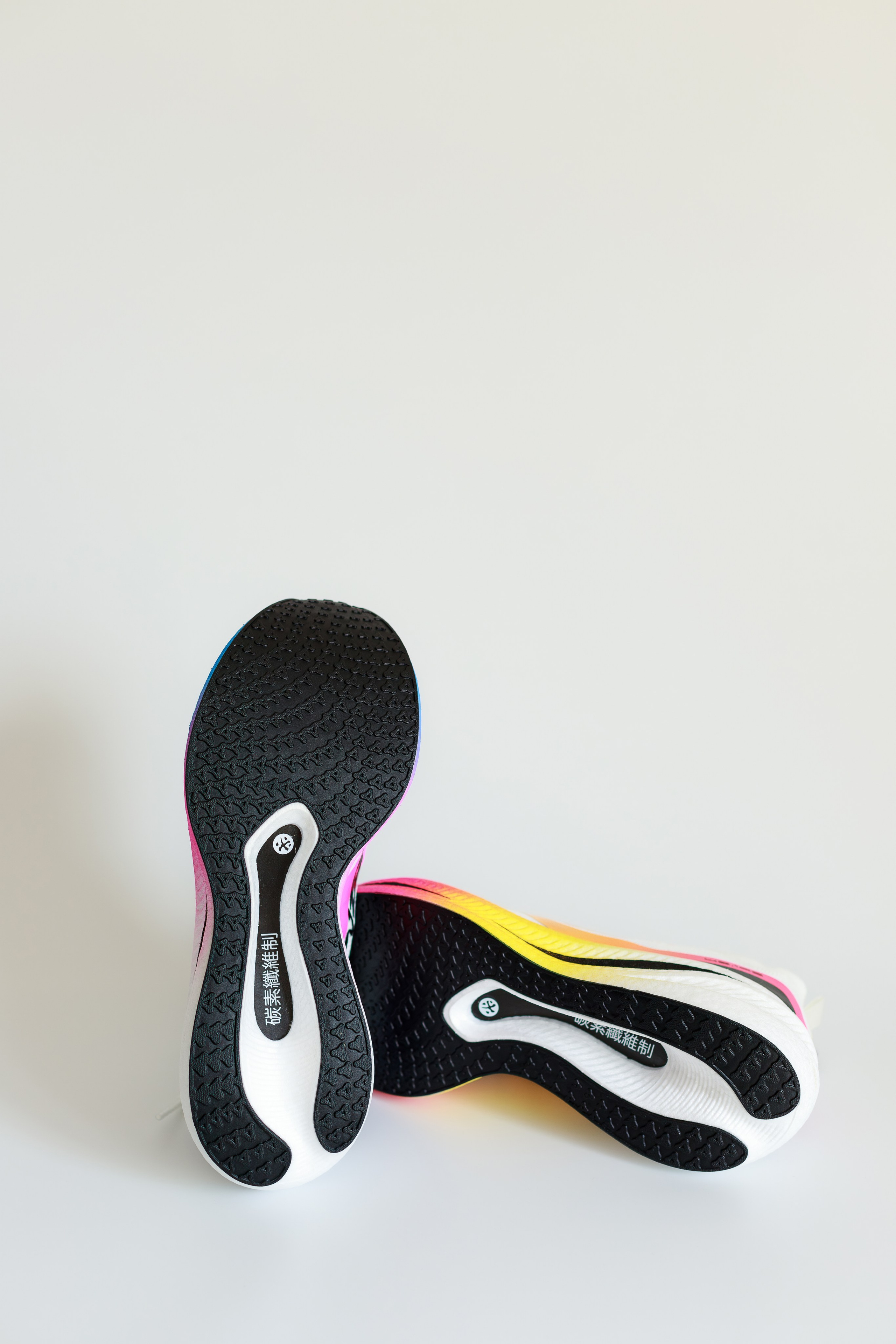 Кроссовки для вб. Семейный и детский фотограф в Краснодаре Ирина Лаврецкая