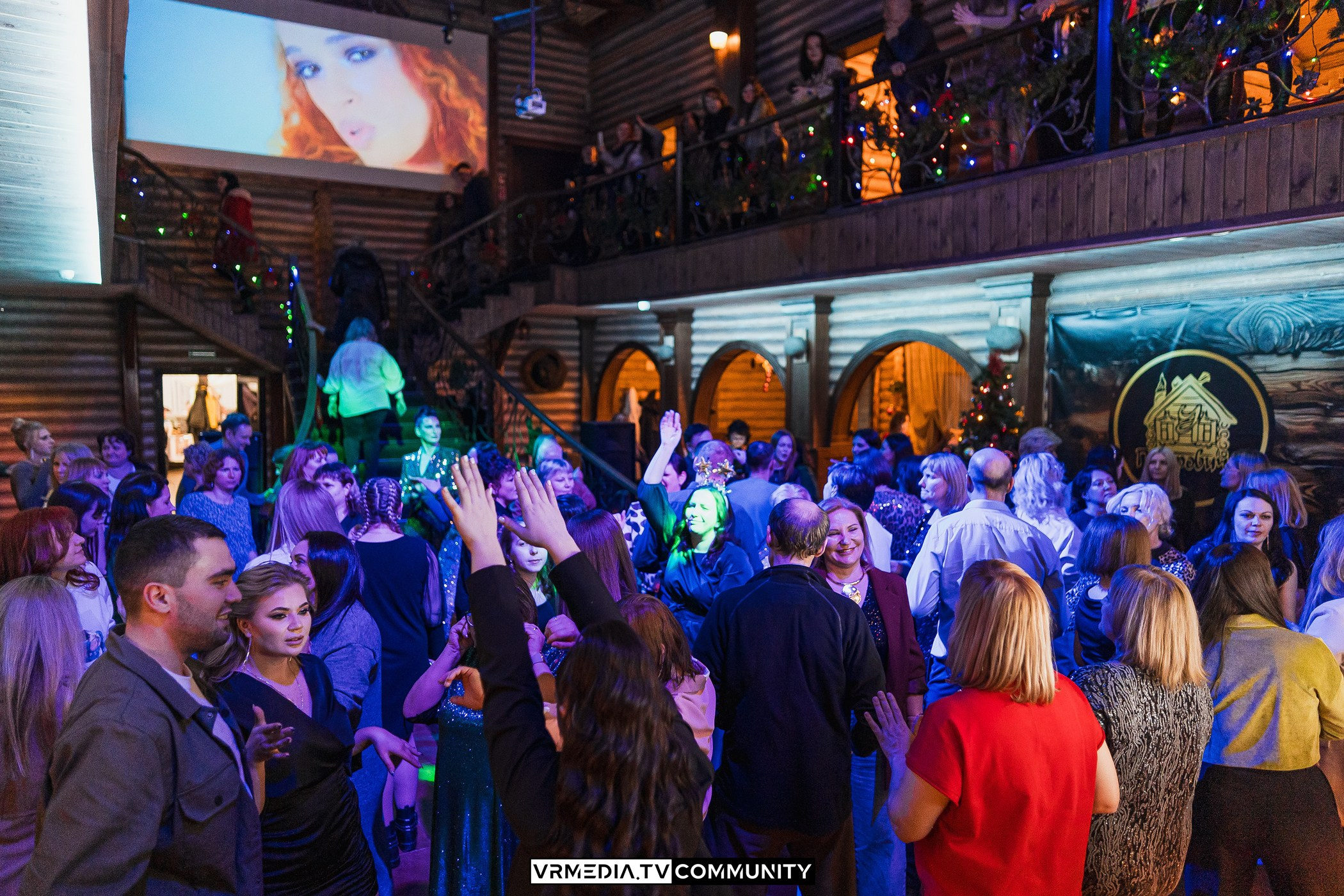 Новогодний вечер у «Петровича»