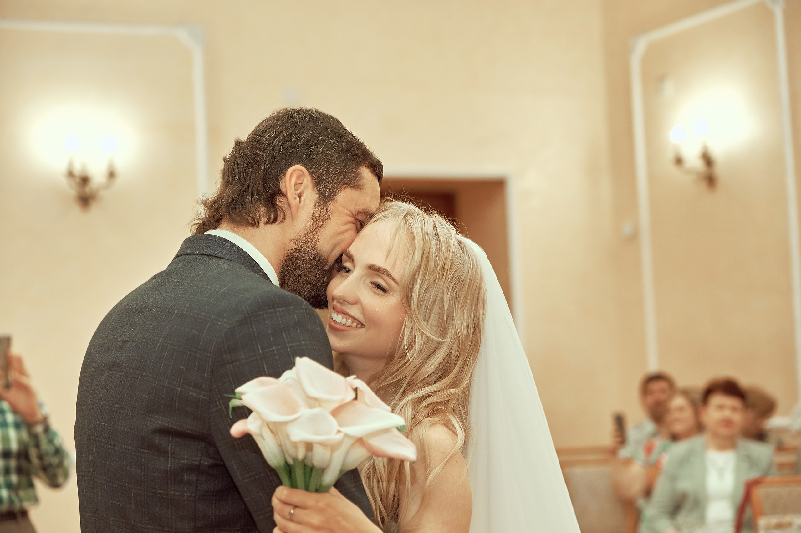 Свадебная съемка для Маргариты и Мирослава (Сборы невесты, ЗАГС). Женский фотограф в Череповце Даша Акулич