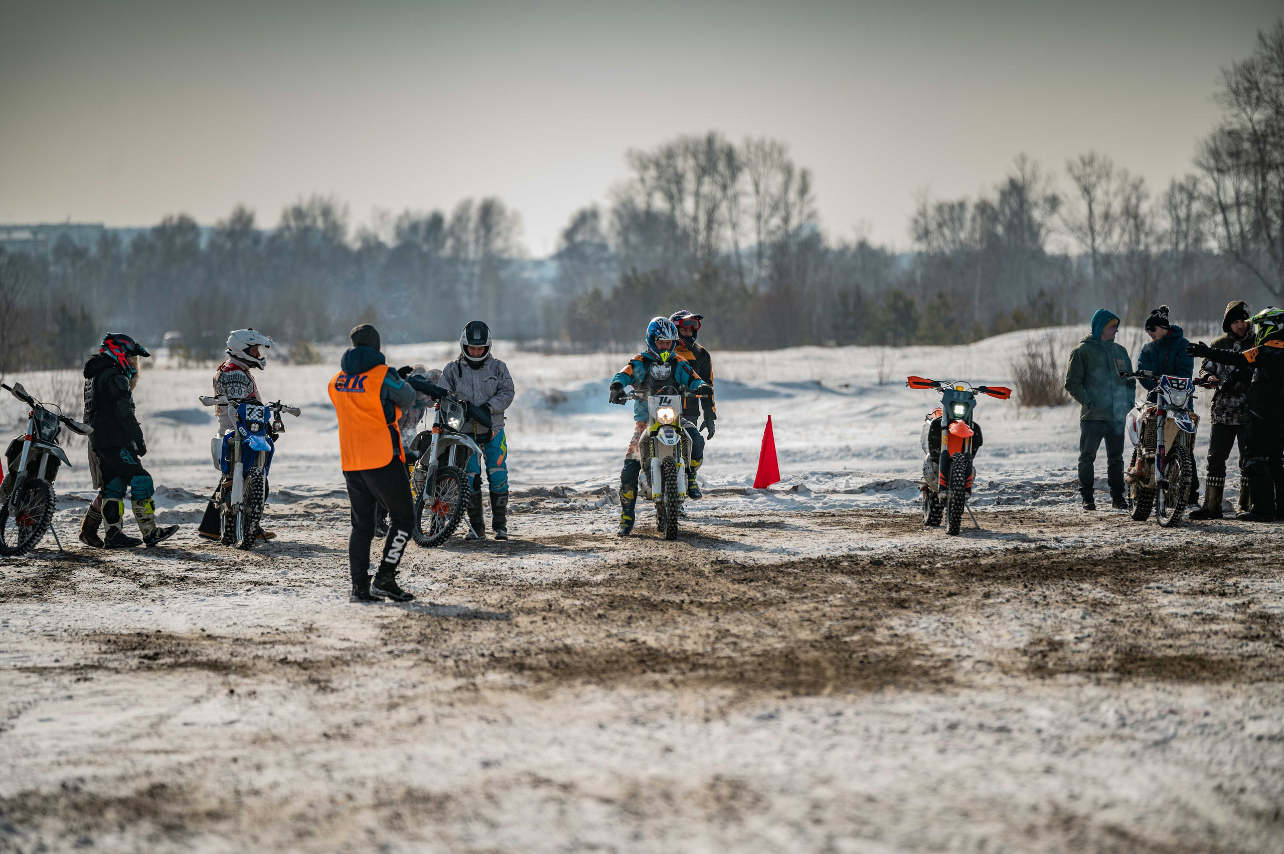 Мотокросс 23.02.2024. Портретный фотограф в Ангарске Артём Иванов