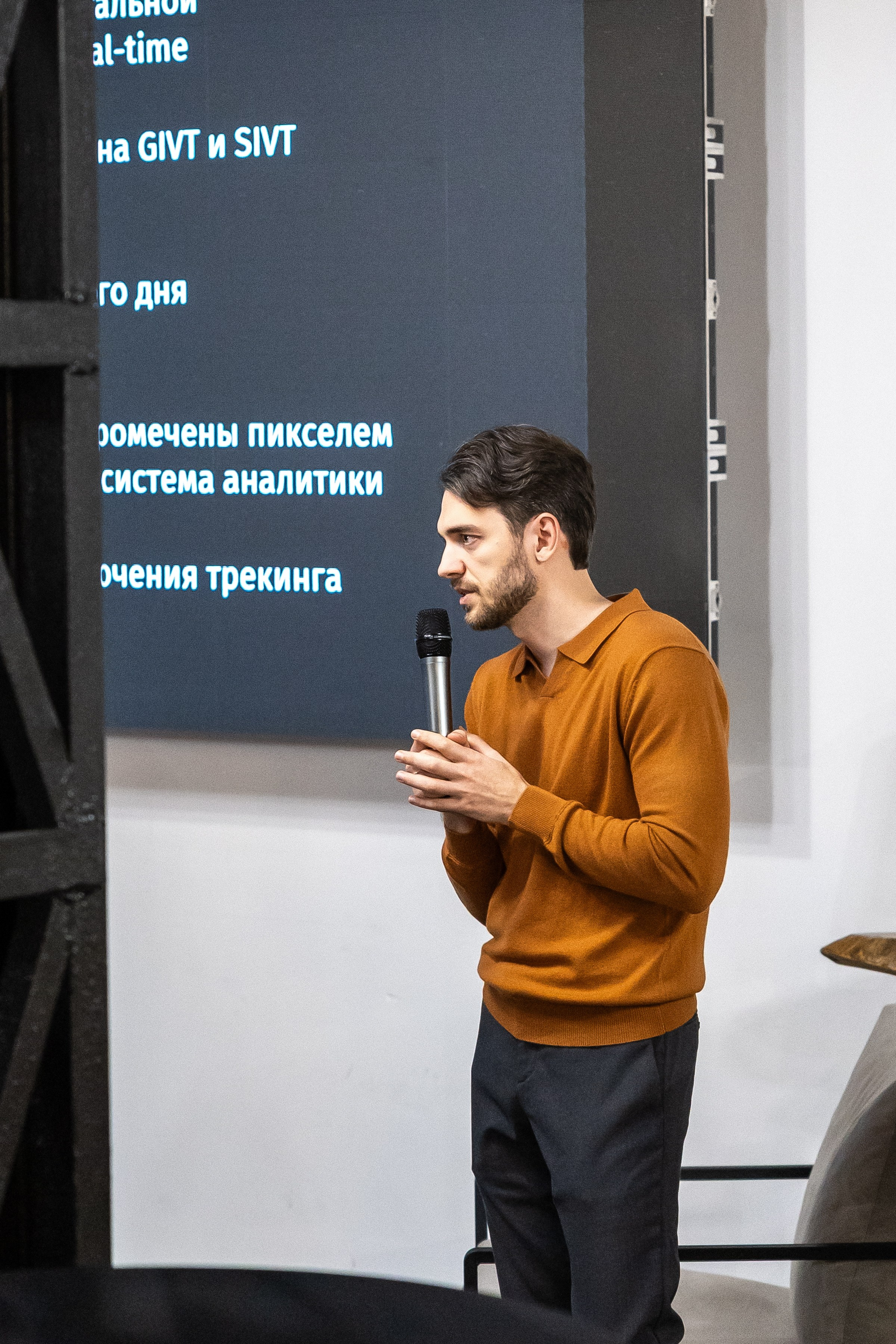 Деловые мероприятия. Фотограф на крещение в Москве Нина Лобасова