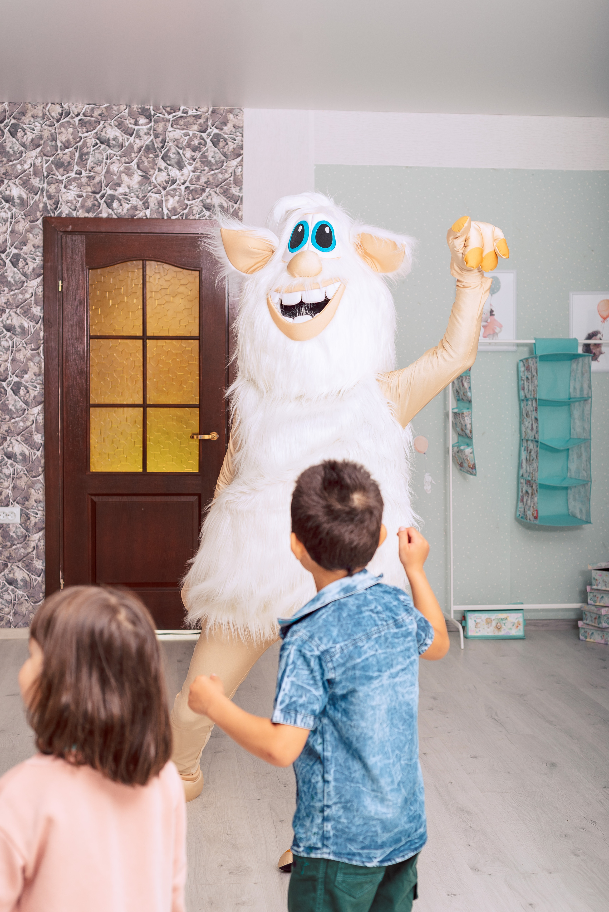 Аниматоры в фотостудии). Колодич Оксана детский и семейный фотограф