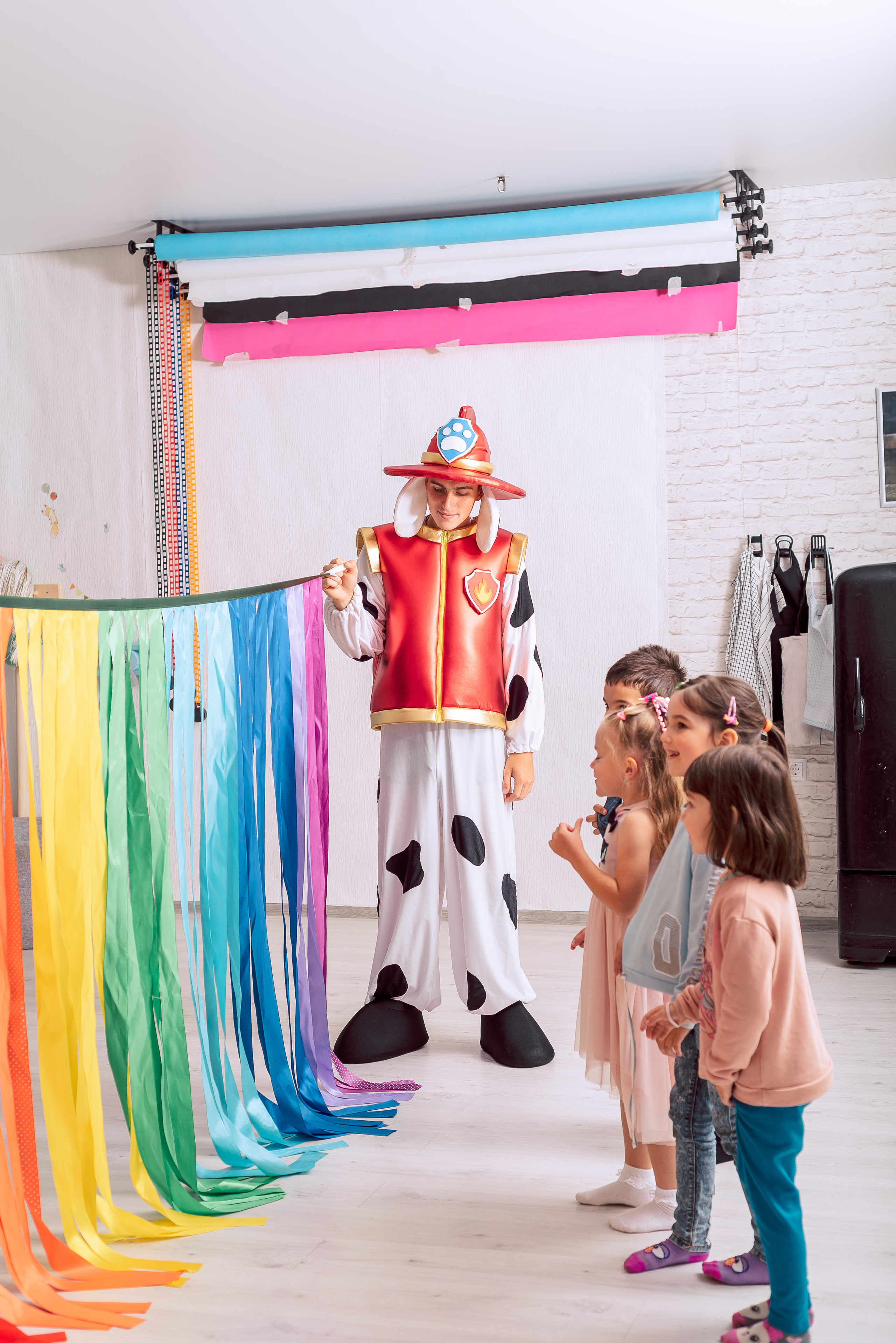 Аниматоры в фотостудии). Колодич Оксана детский и семейный фотограф