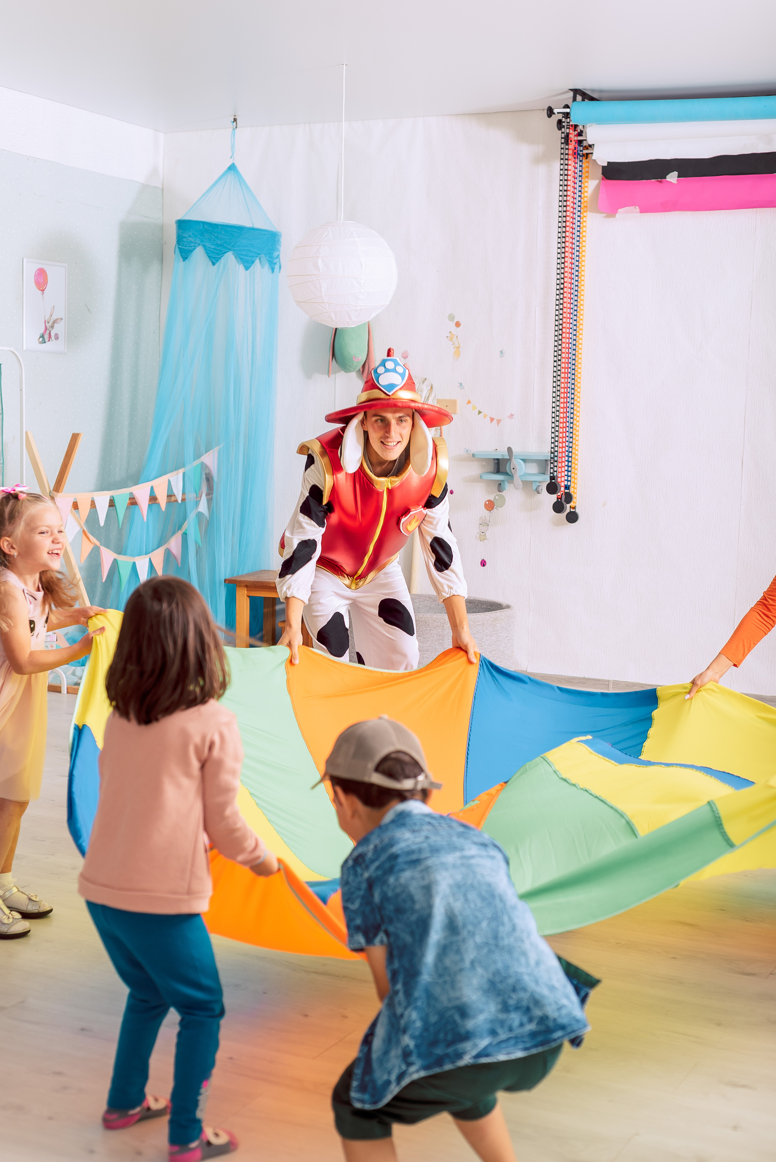 Аниматоры в фотостудии). Колодич Оксана детский и семейный фотограф