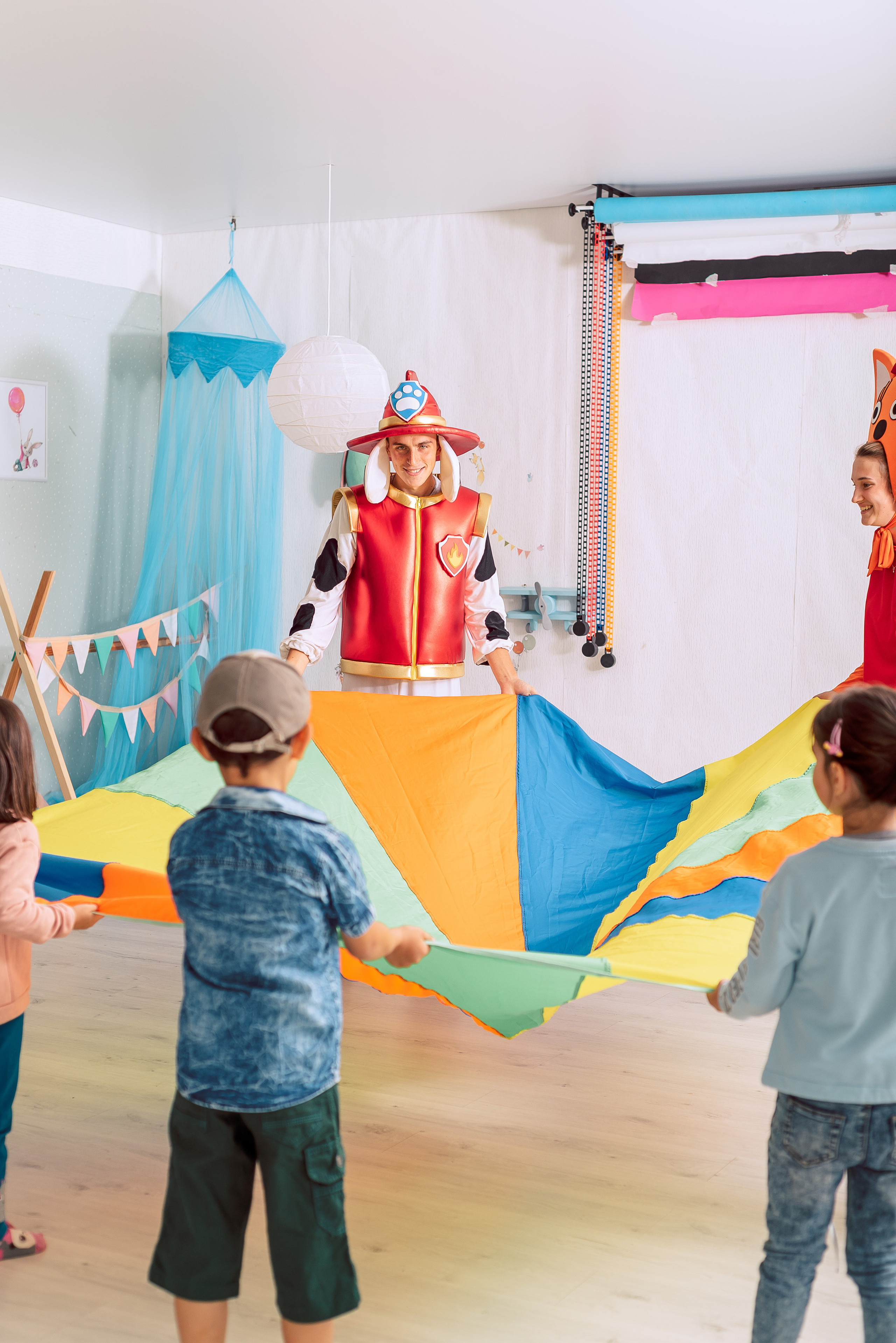 Аниматоры в фотостудии). Колодич Оксана детский и семейный фотограф