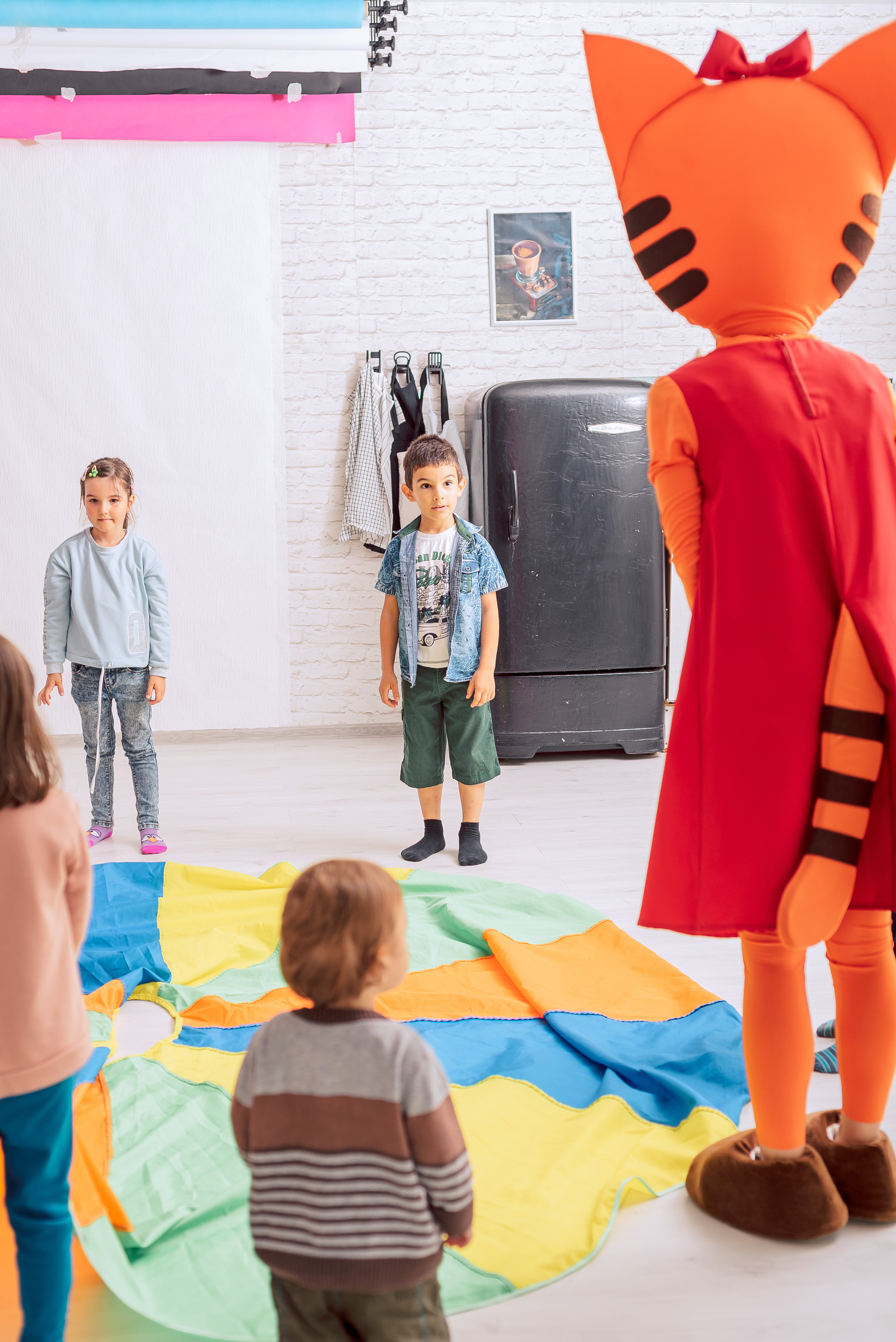 Аниматоры в фотостудии). Колодич Оксана детский и семейный фотограф