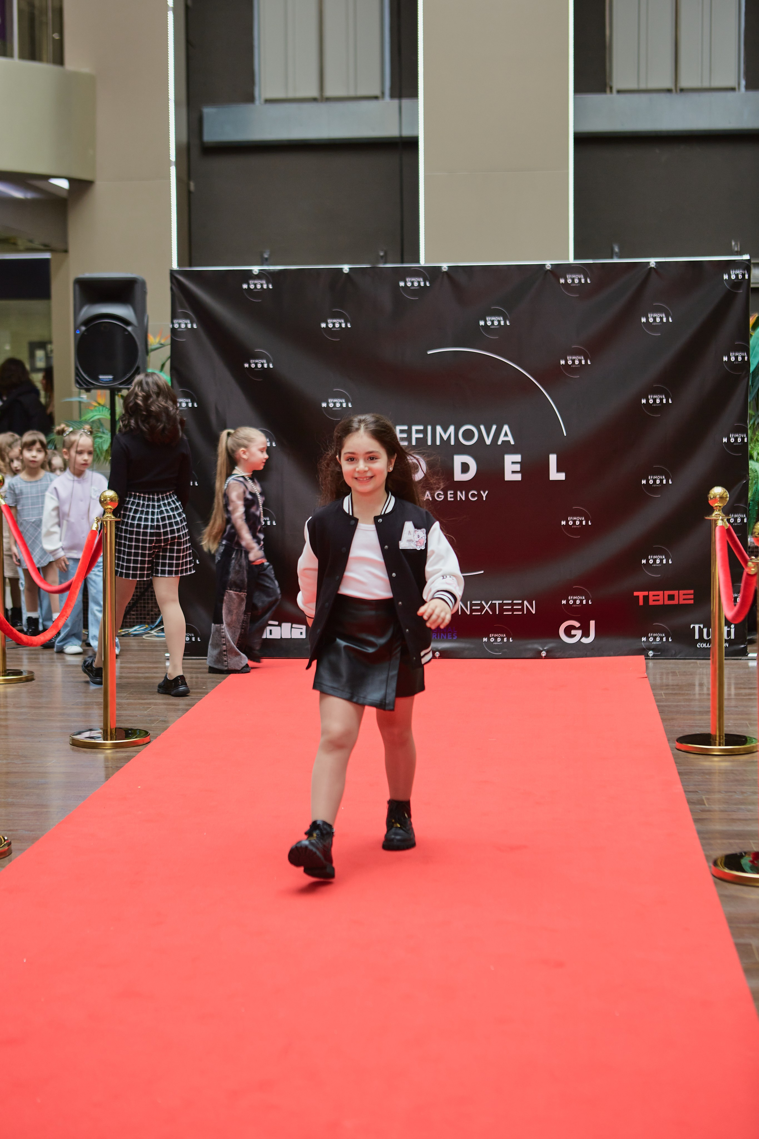 FASHION SHOW ТЦ Sun City. Efimova Model Agency