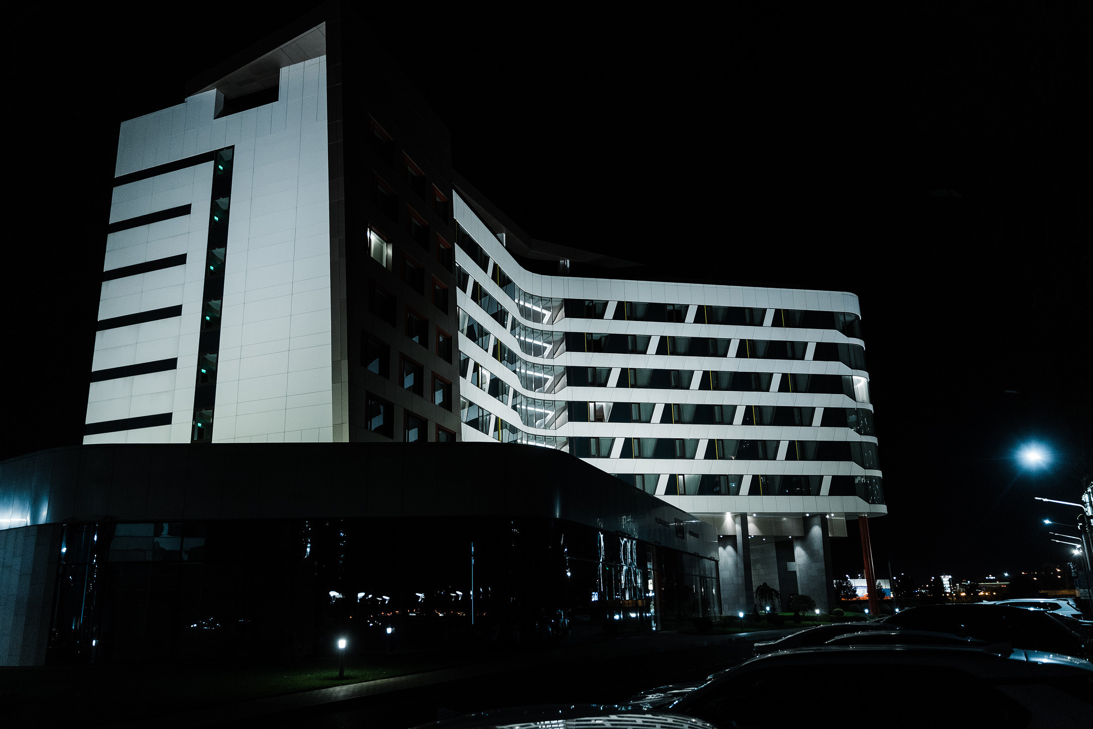 Яна и Артем Marriot FourPointKrasnodar. Свадебный и семейный фотограф в Краснодаре Роман Моско