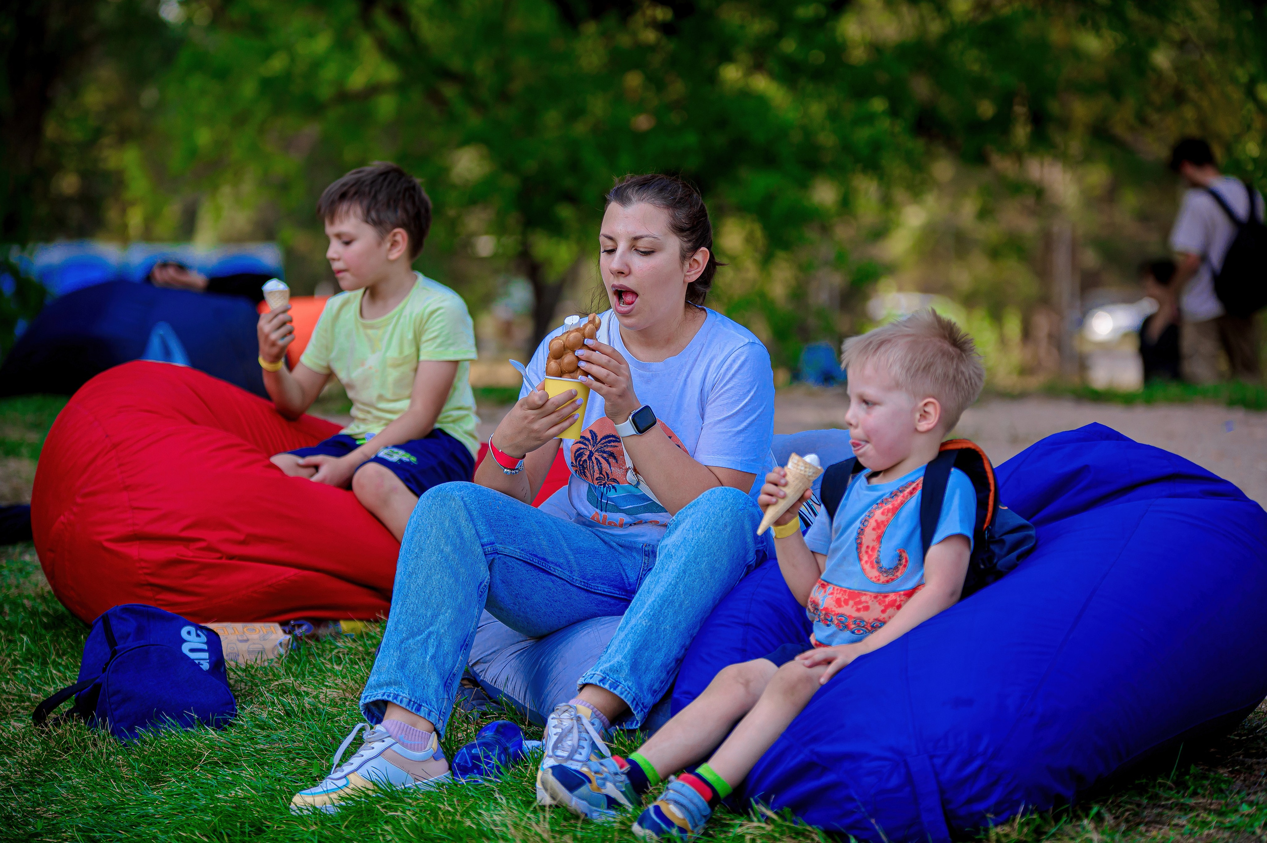 Концерты. Фестивали. Елена Северина фотограф, Алматы: репортаж (спорт, концерты, конференции), предметная и фуд-съёмка, портреты, каталоги, фэшн, ретушь