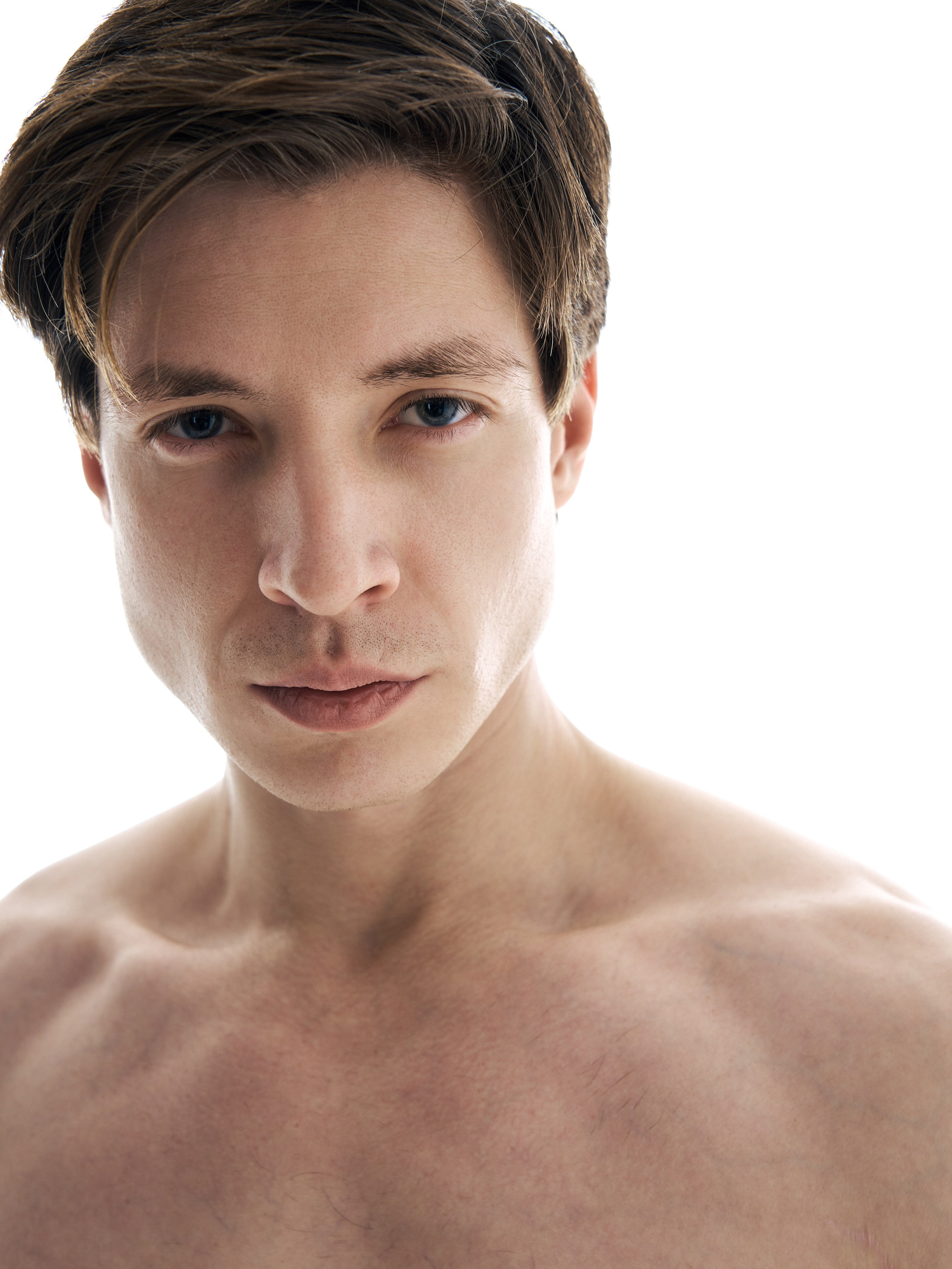 IVAN. Кирилл Гольцберг | фотограф для брендов одежды и бизнеса