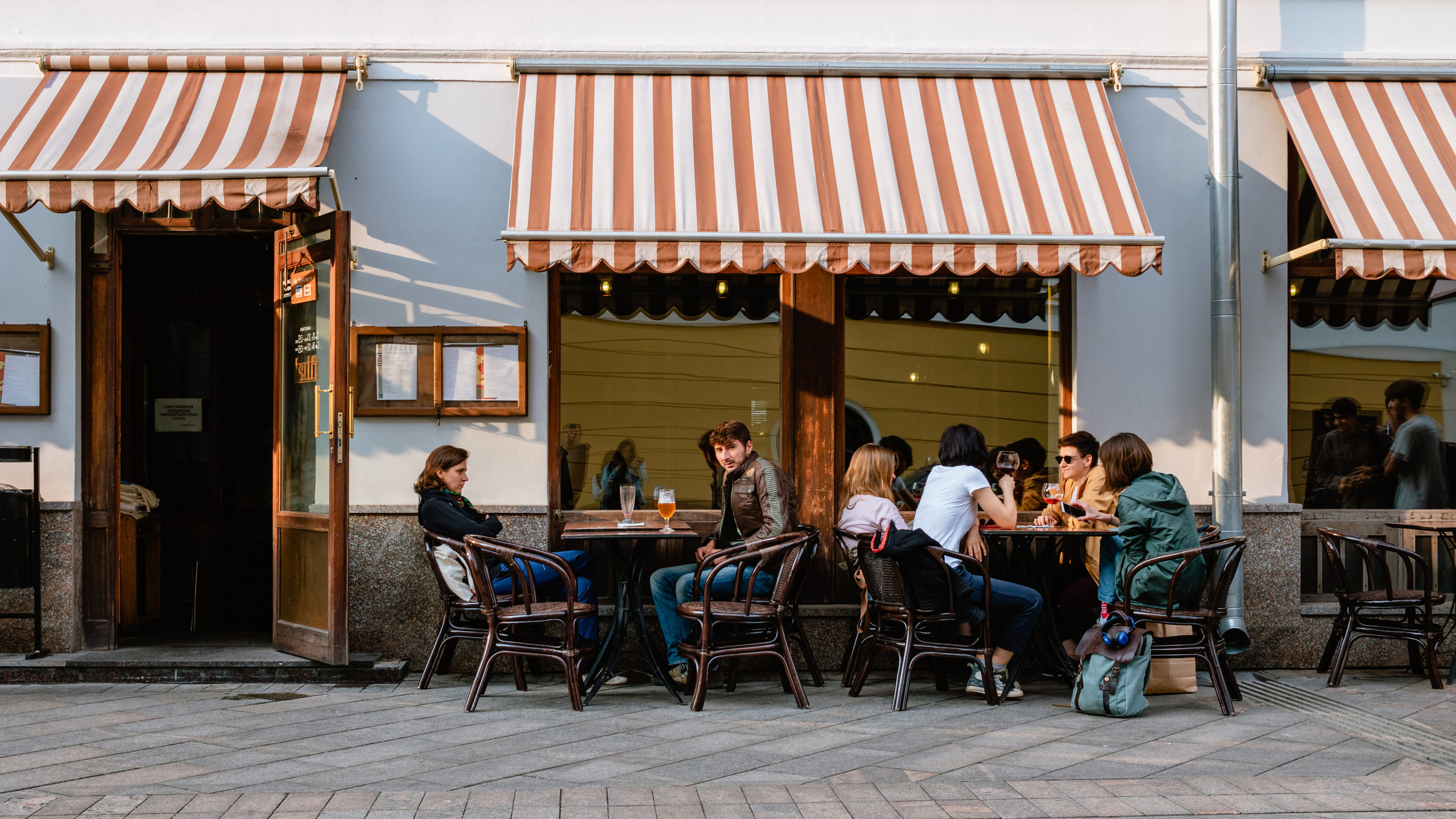 Уличный и портретный фотограф в Москве Лина Торн