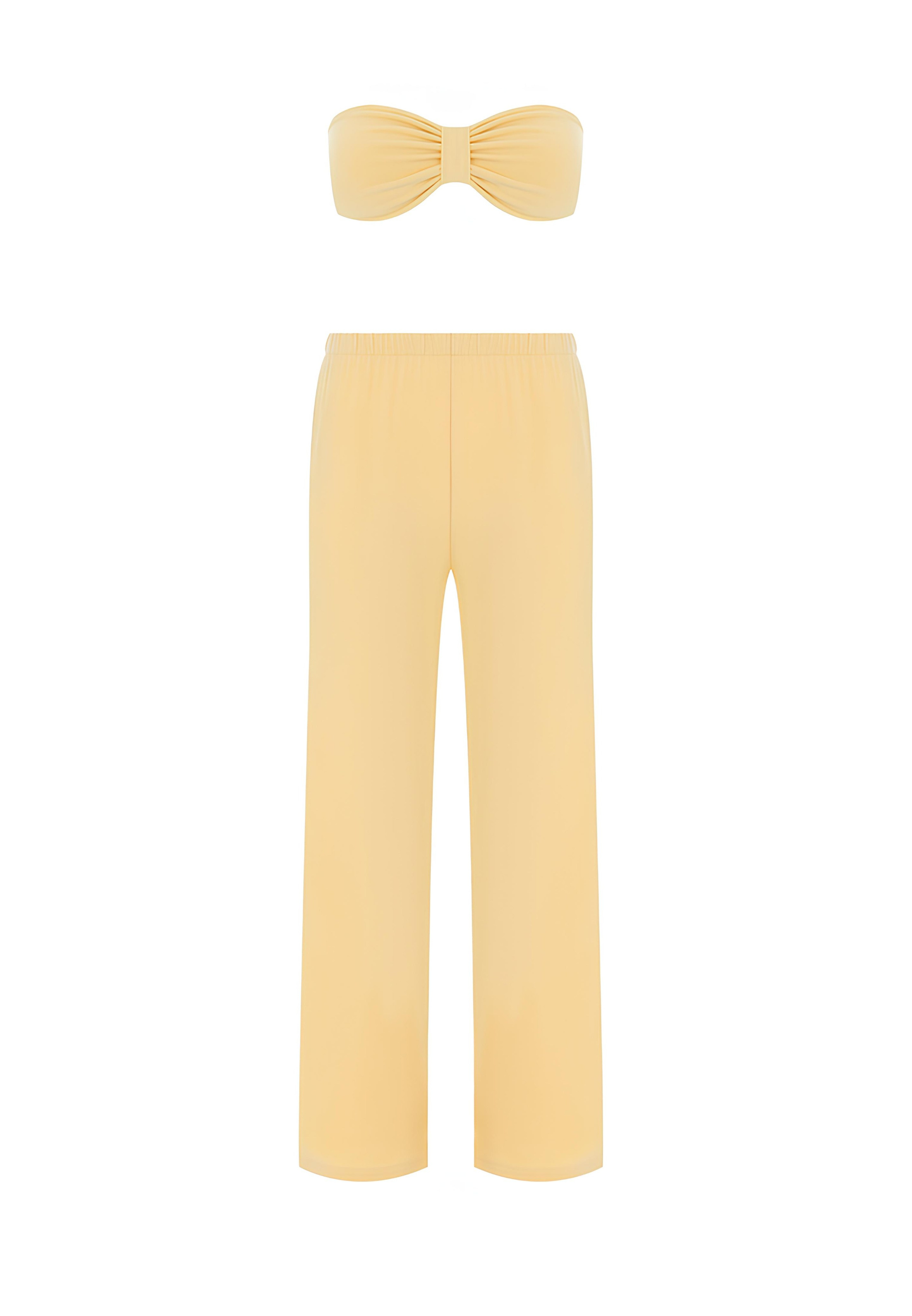 Mimi Pajamas. Photographer. Producer. Retoucher