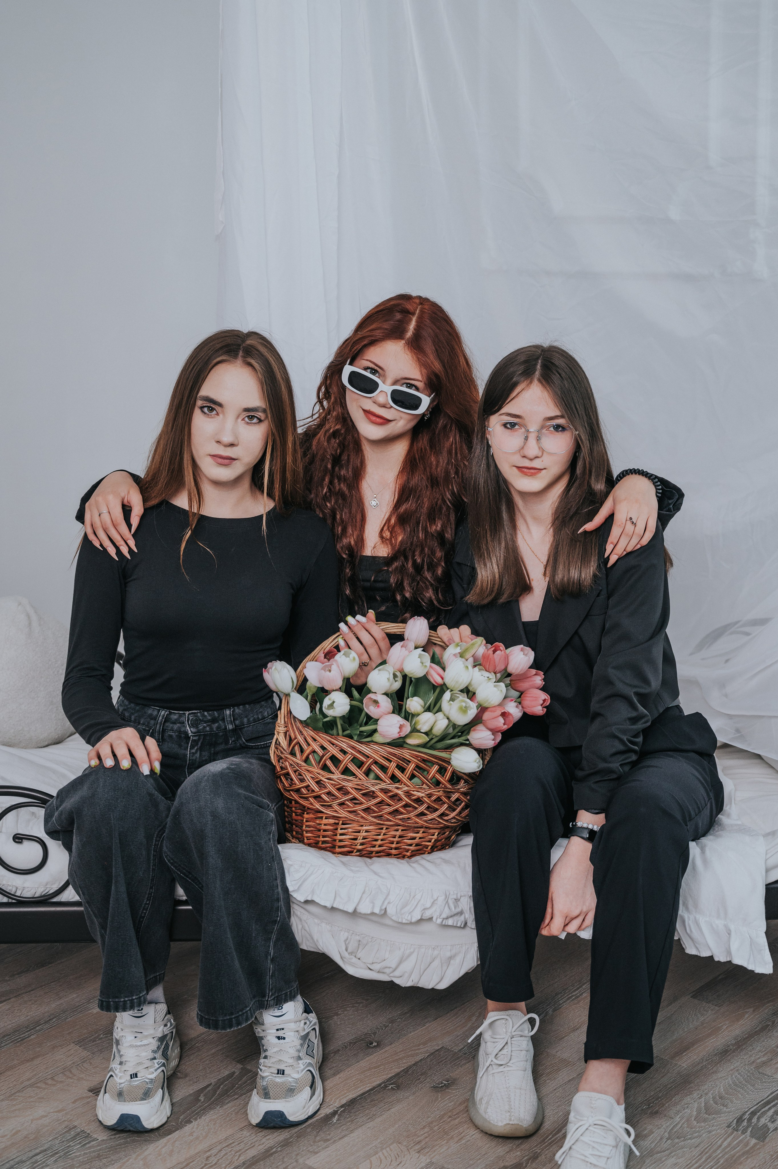 Фотостудия. Выпускные альбомы и Школьный фотограф в Алексеевке, Бирюче, Красном