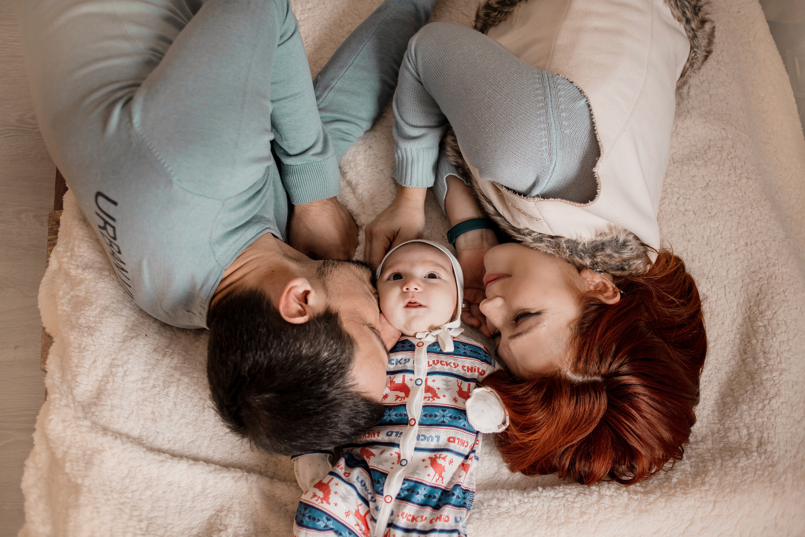 Лия и Саида с детками. Свадебный и семейный фотограф в Каспийске Алёна Нурмагомедова