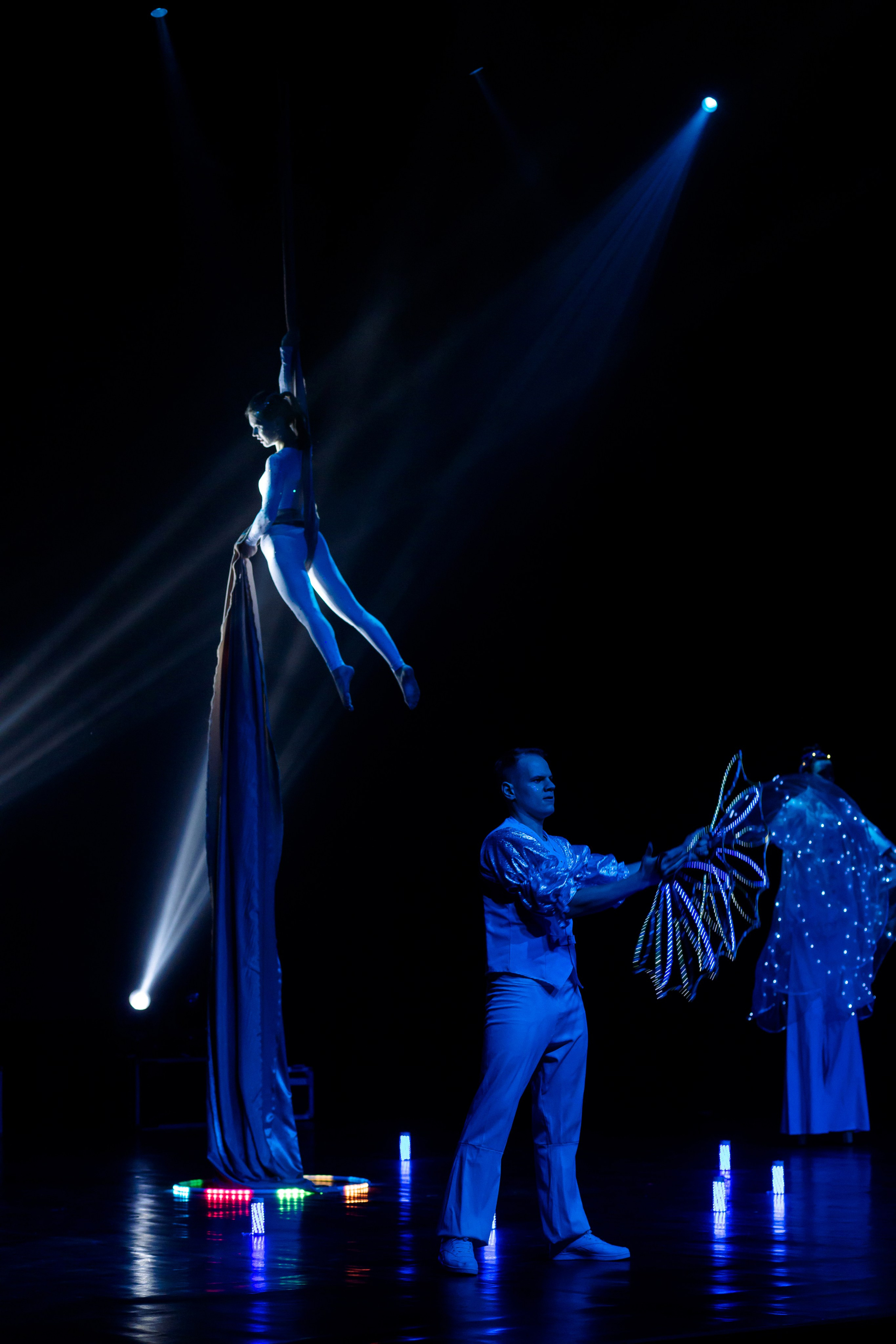 РЕПОРТАЖ: НОВЫЙ ГОД В ДК МЕТАЛЛУРГ. Профессиональный фотограф в Ижевске Леша Петров